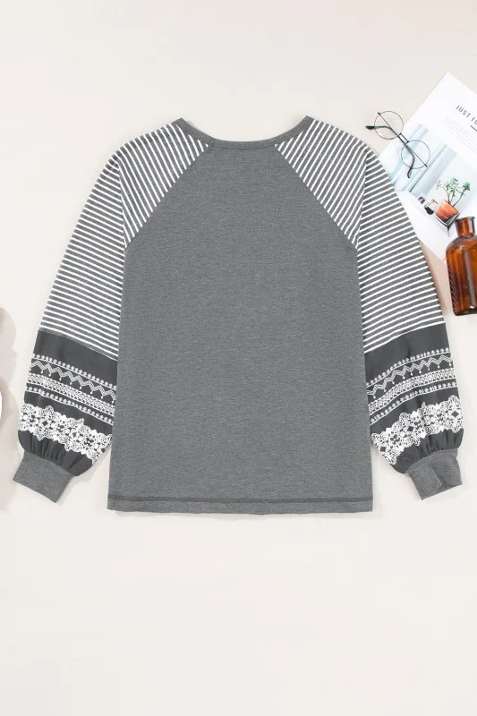 Stripe Patchwork Raglan Long Sleeve Top - Image 54
