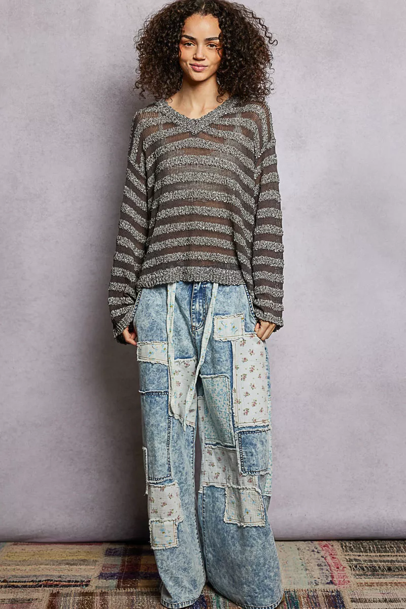 Stripe Pattern V-Neck Long Sleeve Knit Top - Image 5