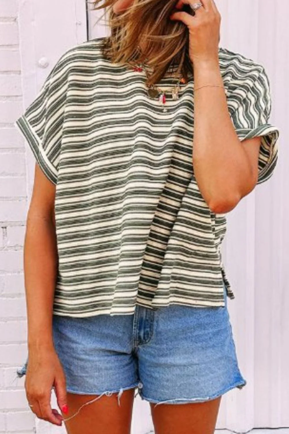 Stripe Textured Side Slit Crew Neck T-Shirt - Image 3