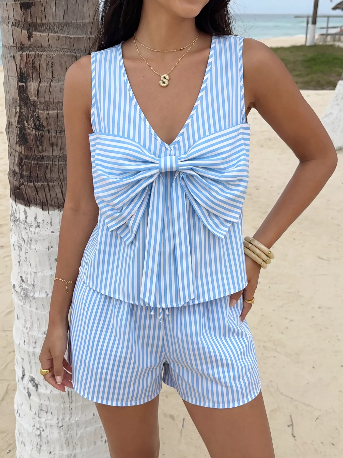 Striped Bowknot Sleeveless Top & Shorts Set - Image 3