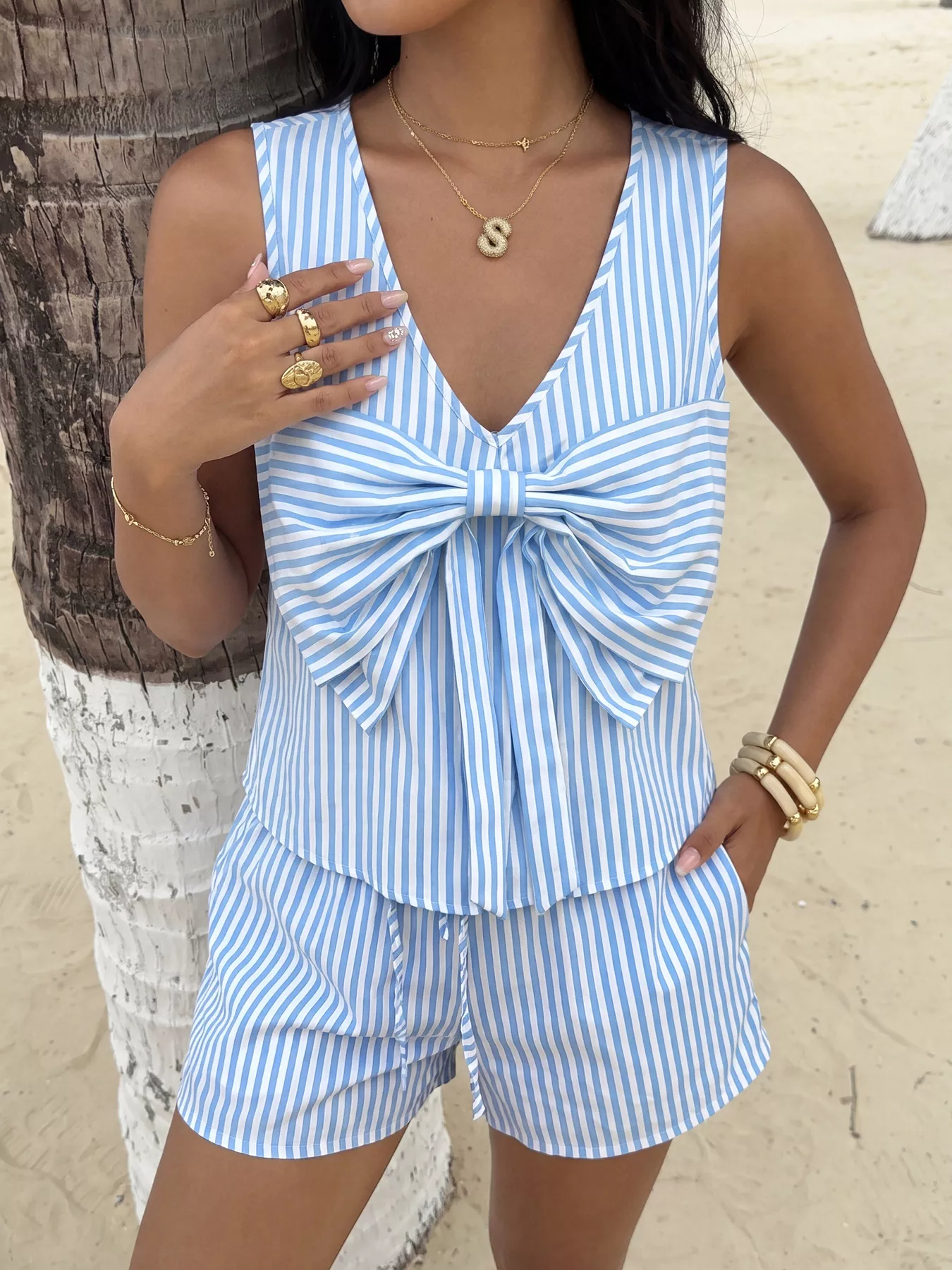 Striped Bowknot Sleeveless Top & Shorts Set - Image 4