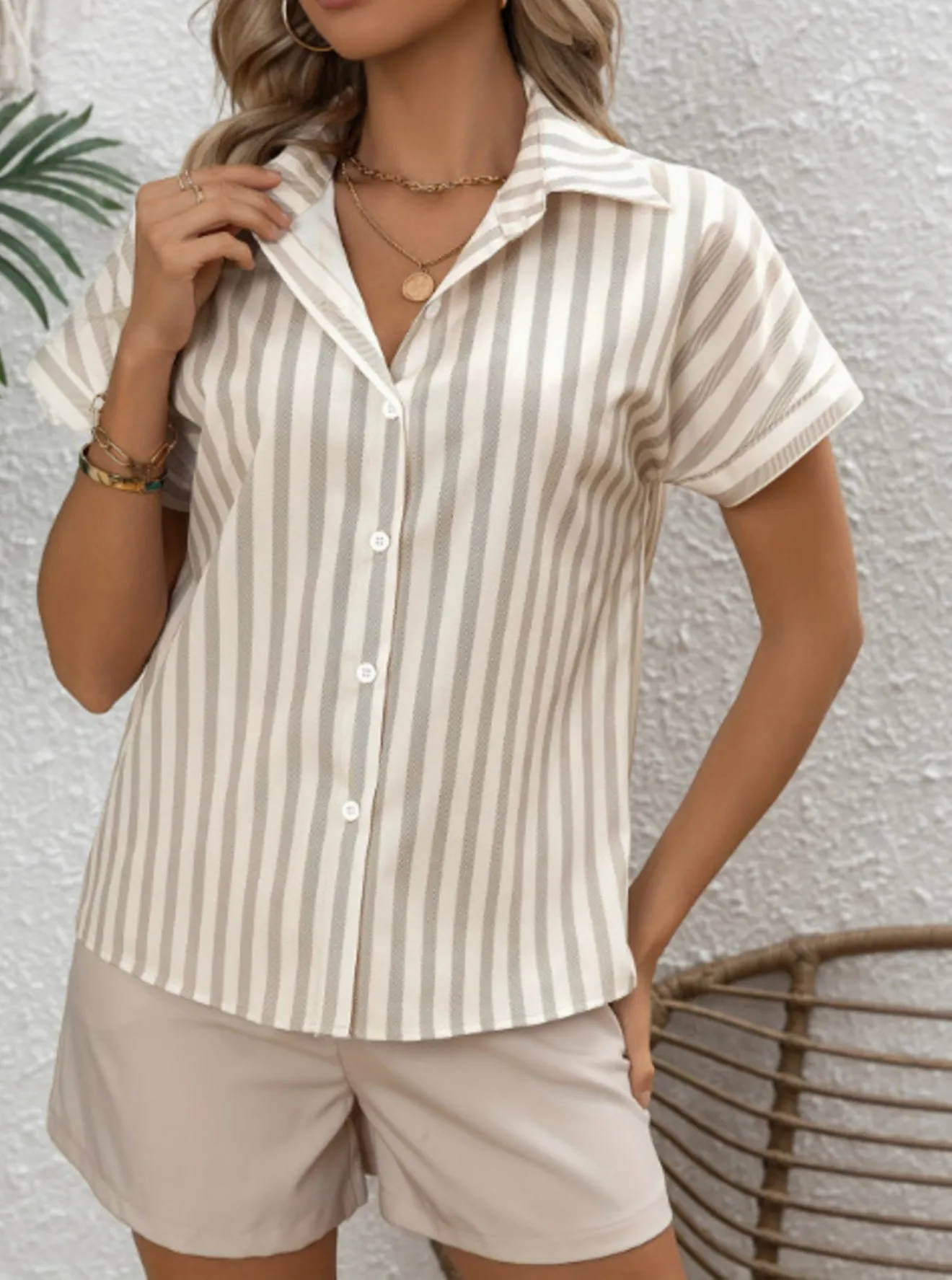 Striped Collared Neck Short Sleeve Shirt - Image 3