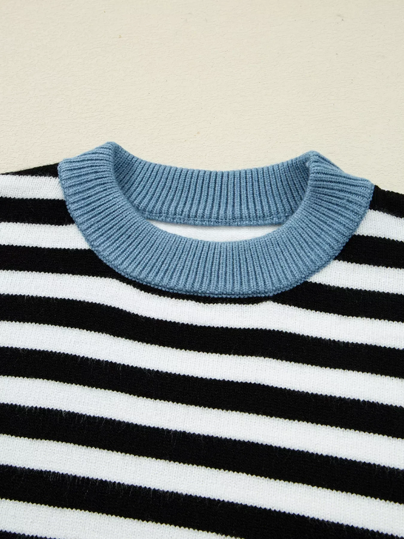 Striped Panels Colorblock Sleeve Sweater - Image 5