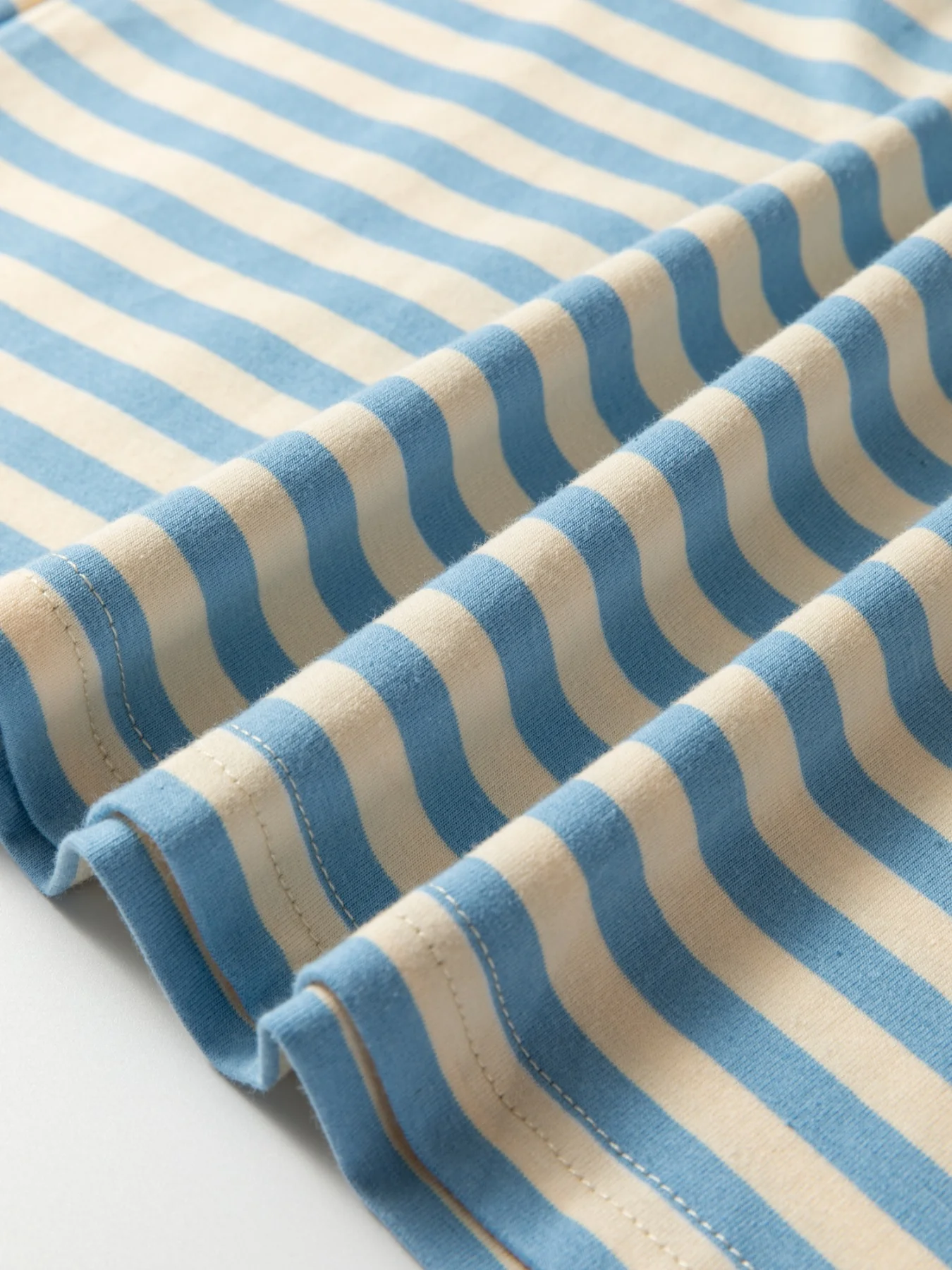 Striped Round Neck Casual T-Shirt - Image 13