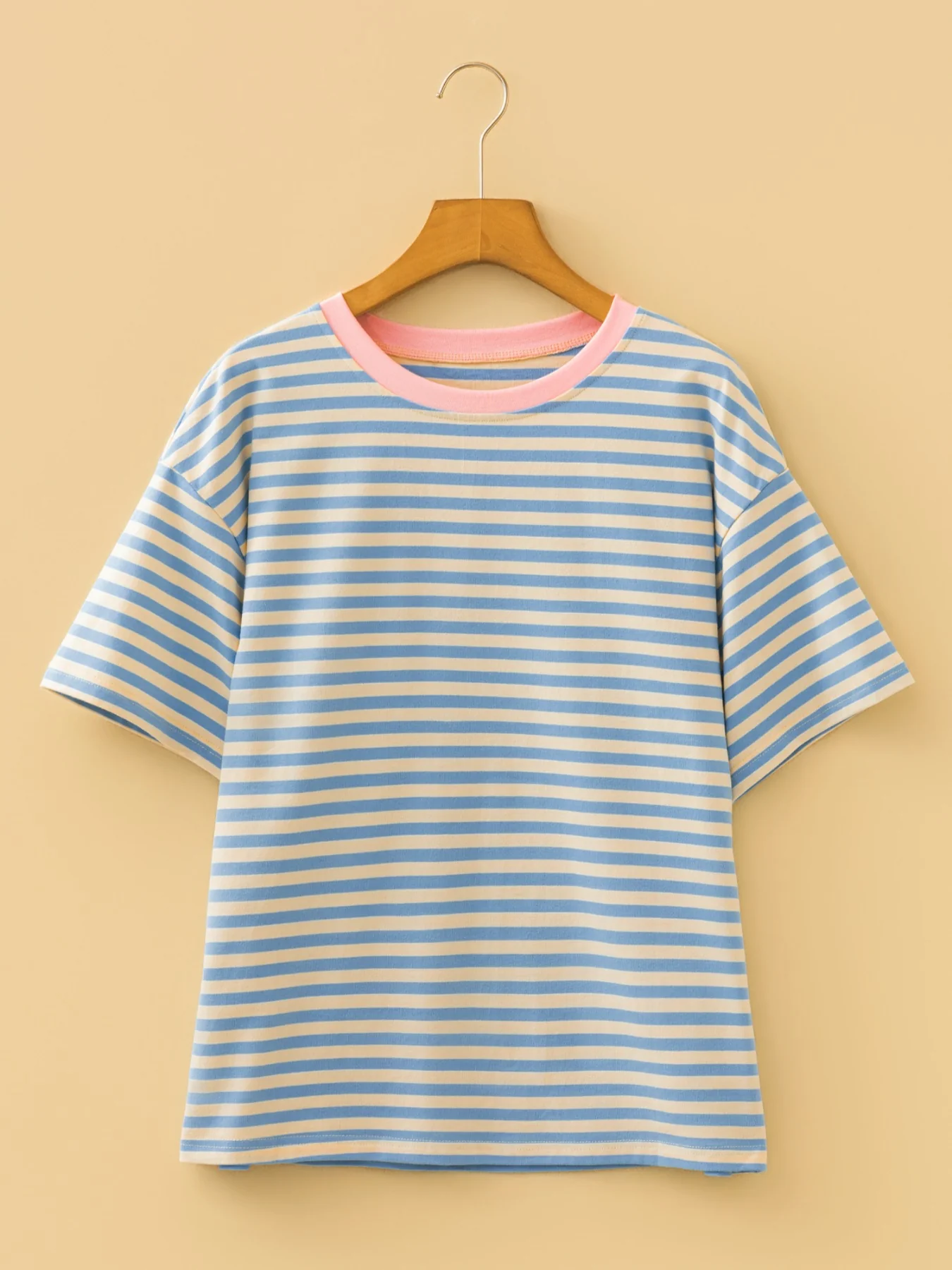 Striped Round Neck Casual T-Shirt - Image 9