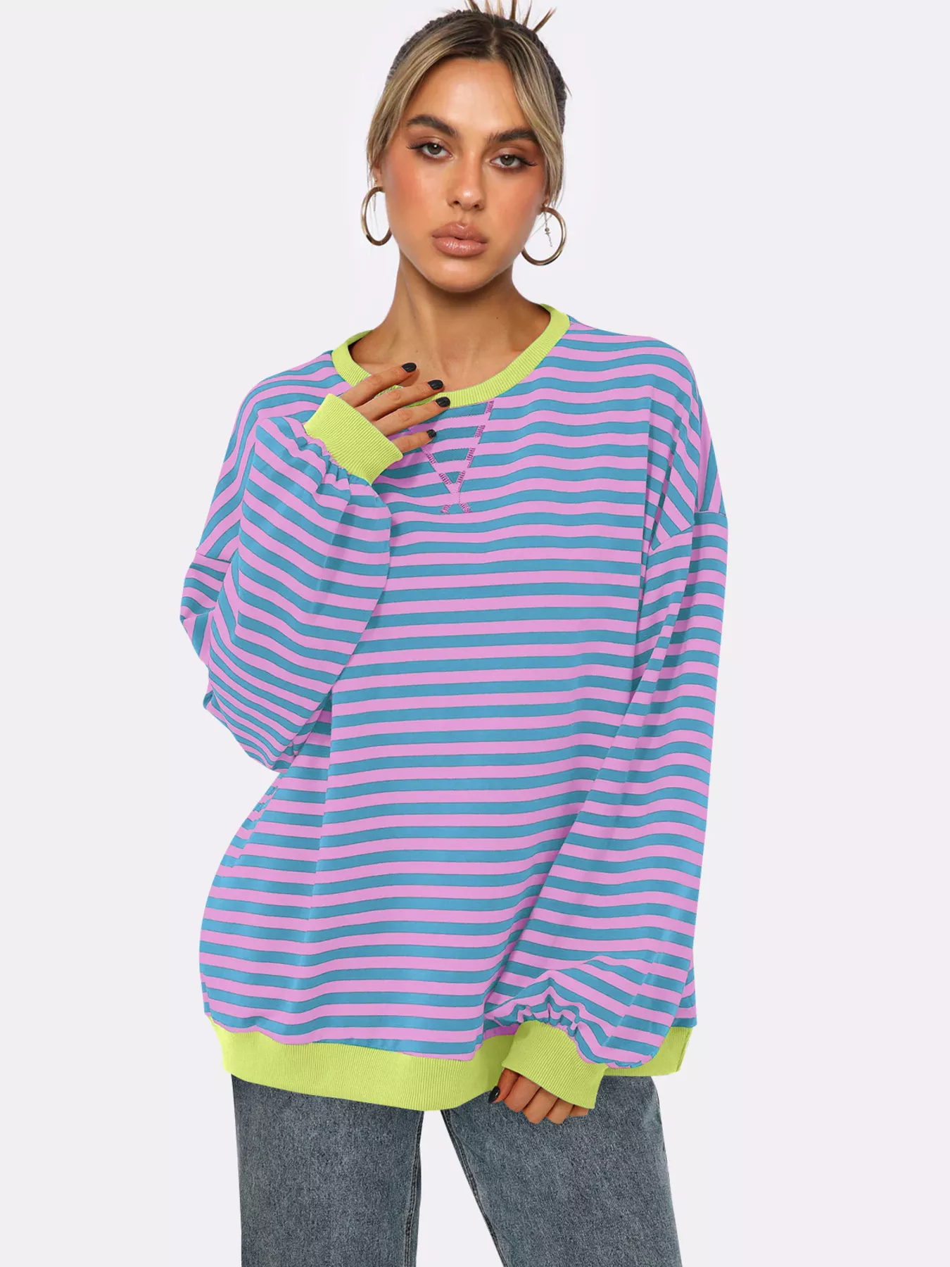 Striped Round Neck Long Sleeve Sweatshirt - Image 12