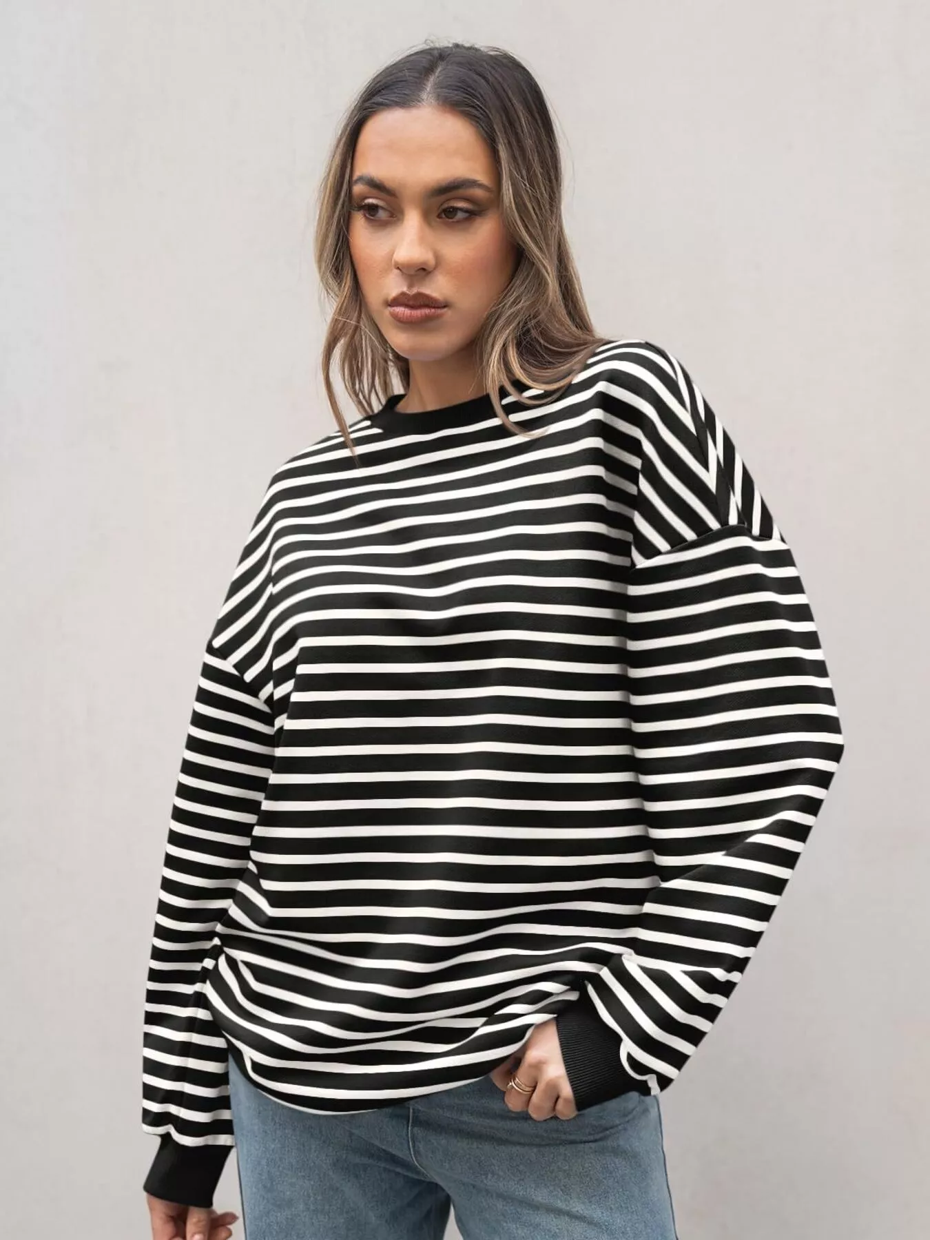 Striped Round Neck Oversized Casual Sweatshirt - Image 7