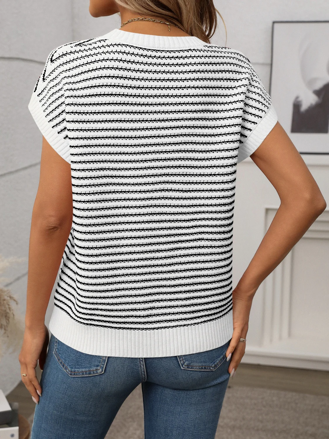 Striped Round Neck Short Sleeve Knit Top - Image 5