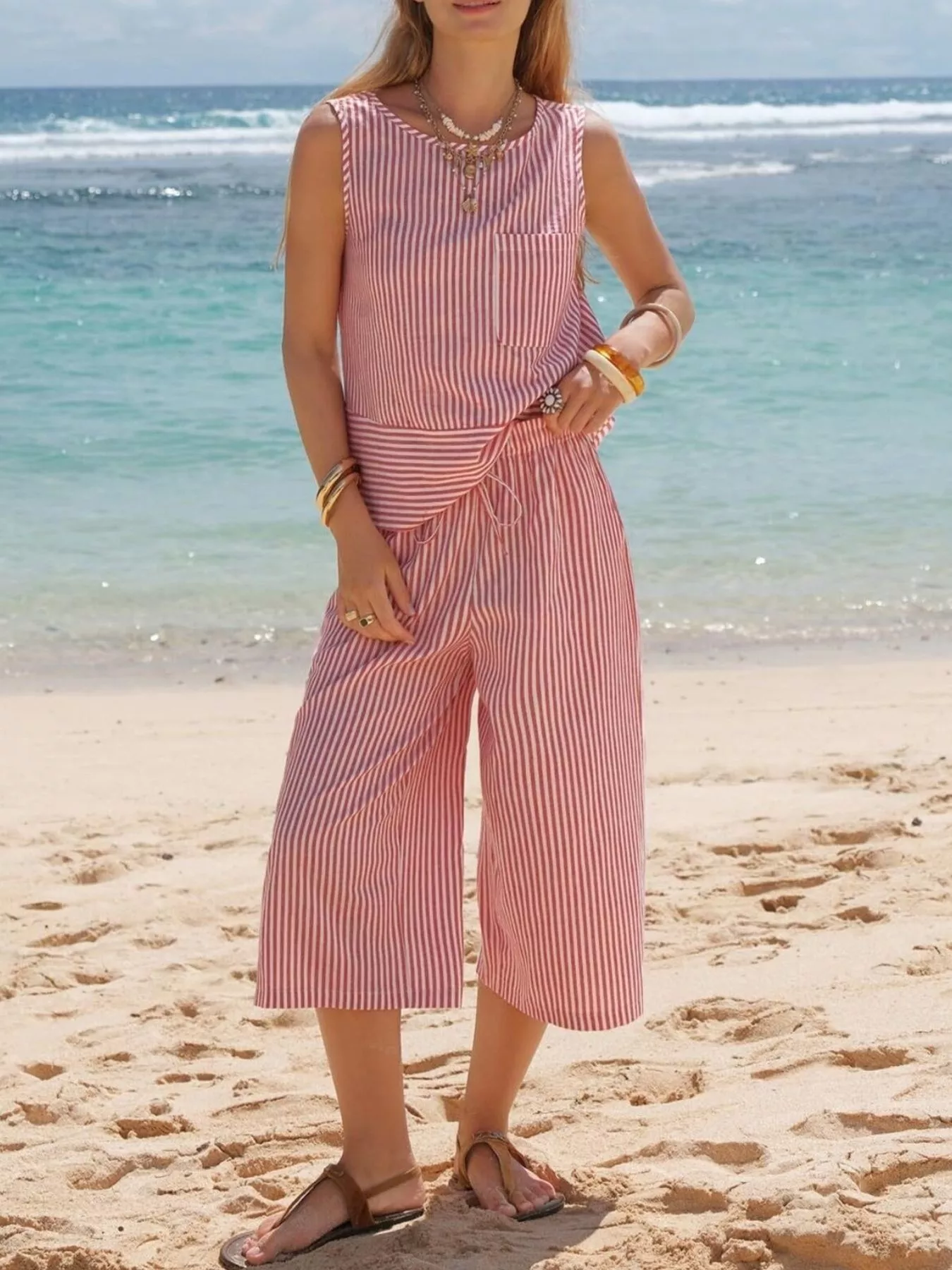Striped Sleeveless Top and Cropped Pants Set - Image 2