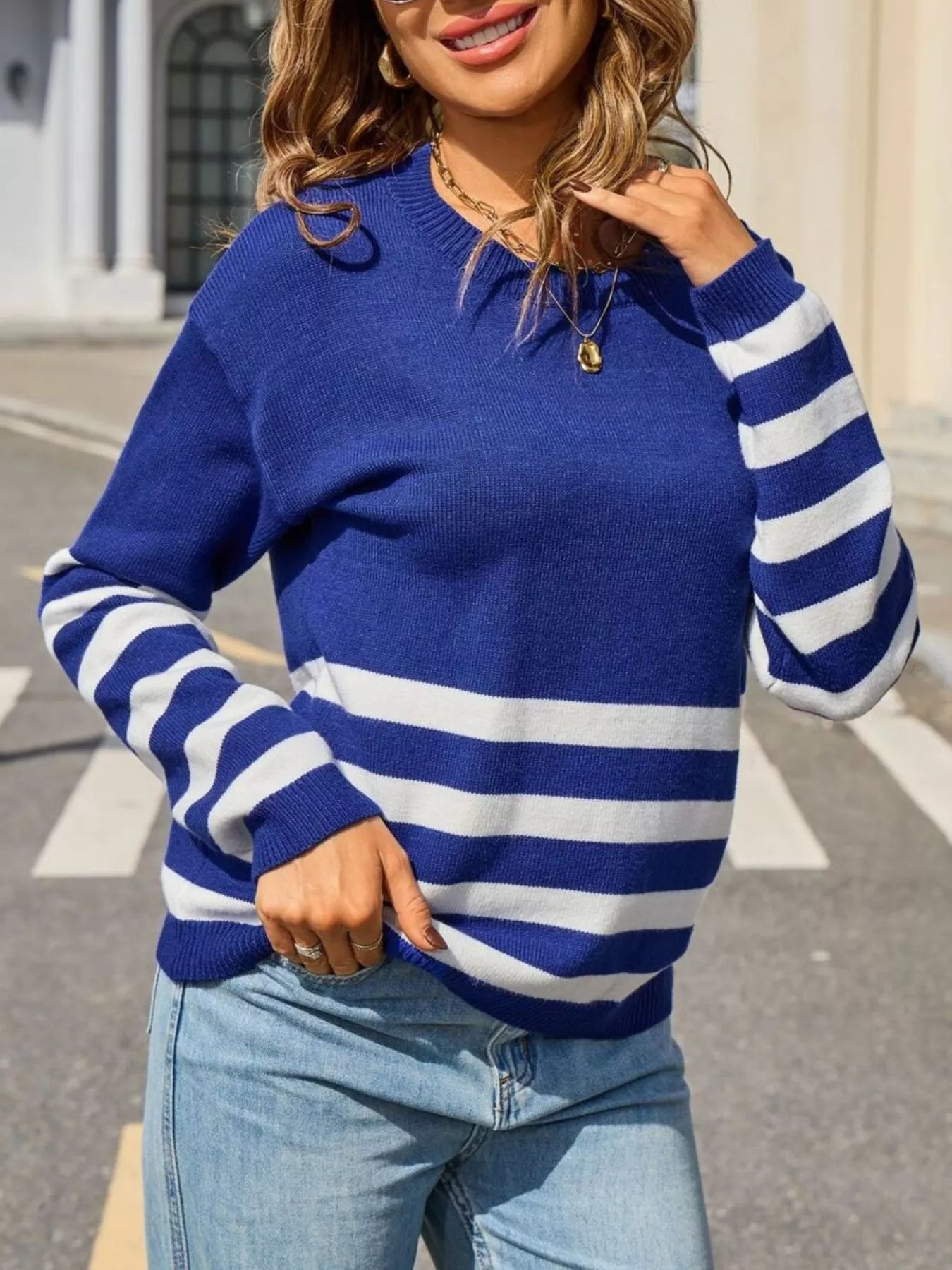 Striped Trim Crew Neck Sweater - Image 13