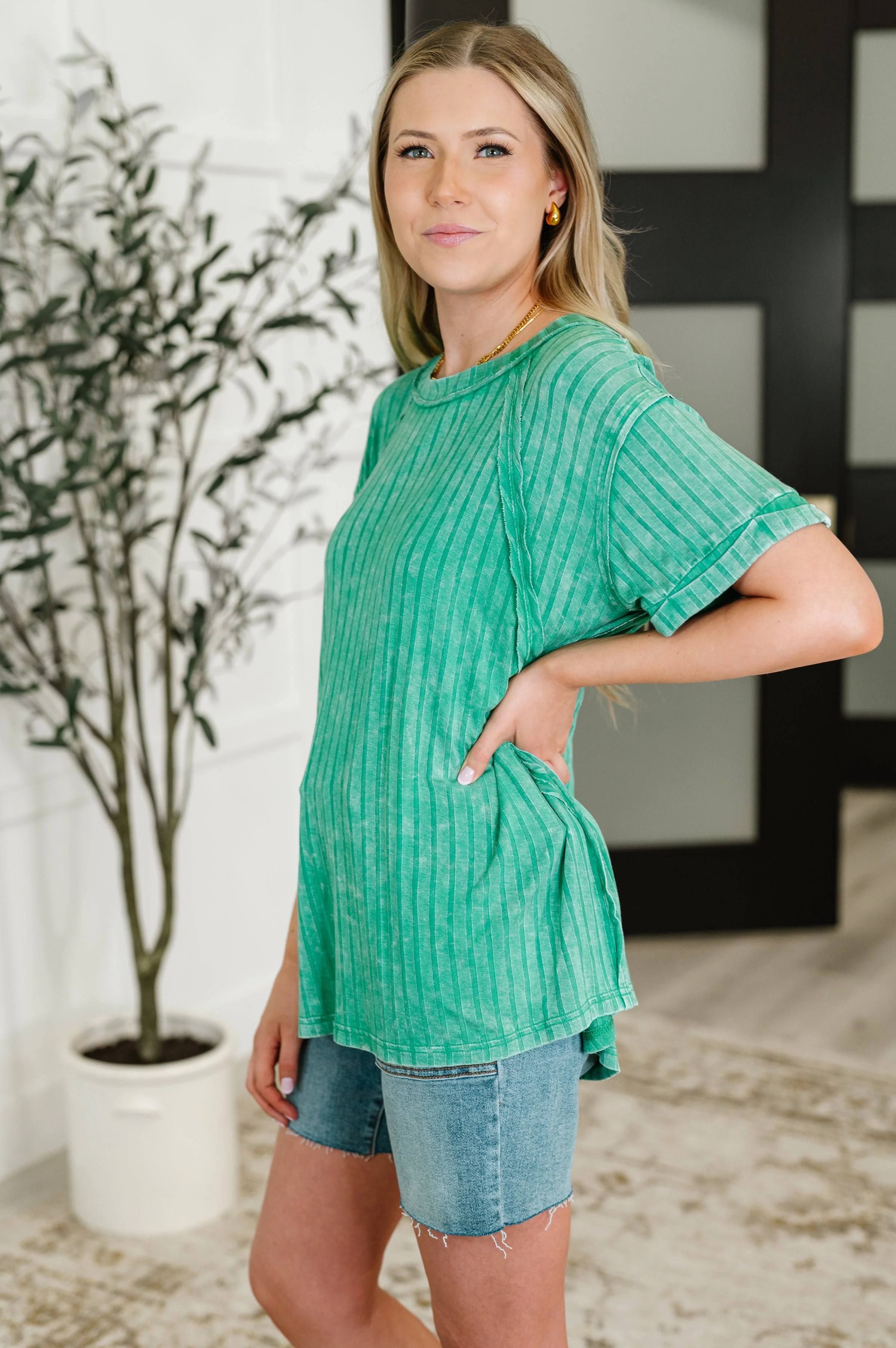 Sunday's Bestie Mineral Wash Top in Kelly Green - Image 3