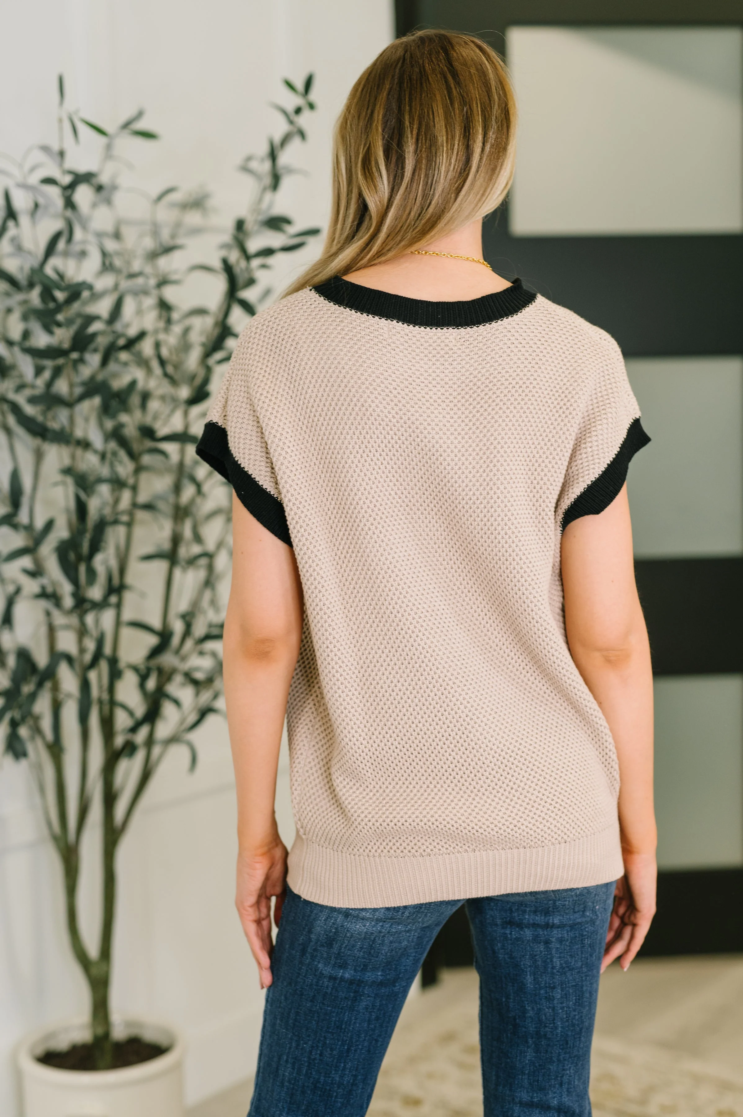 Sure Seems Sweet Contrast Trim Sleeveless Sweater - Image 5