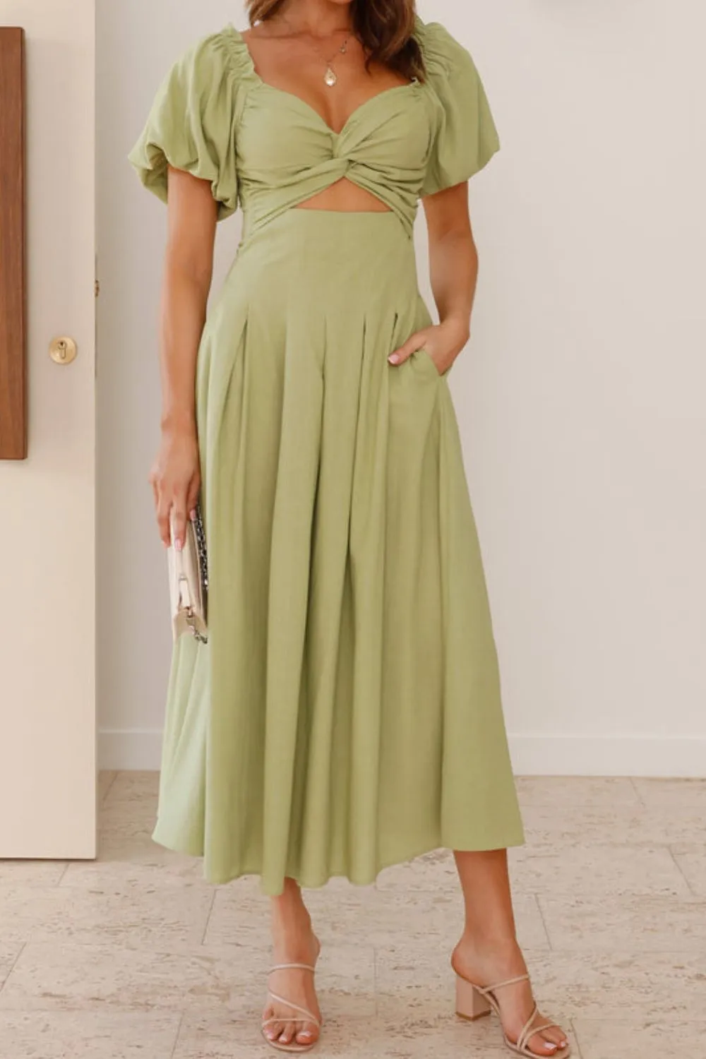 Sweetheart Neck Puff Sleeve Dress - Image 4
