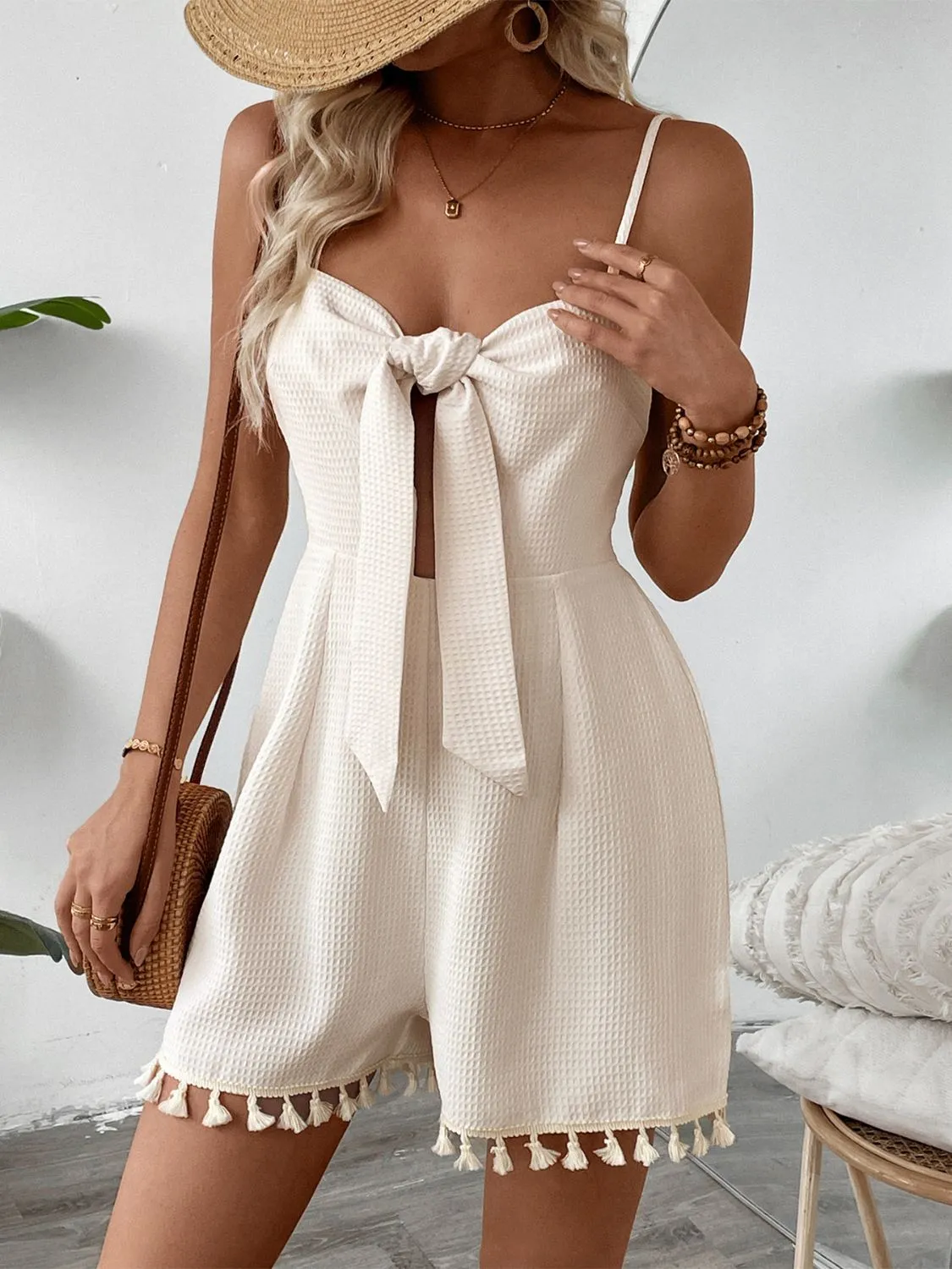 Sweetheart Neck Spaghetti Strap Romper - Image 4