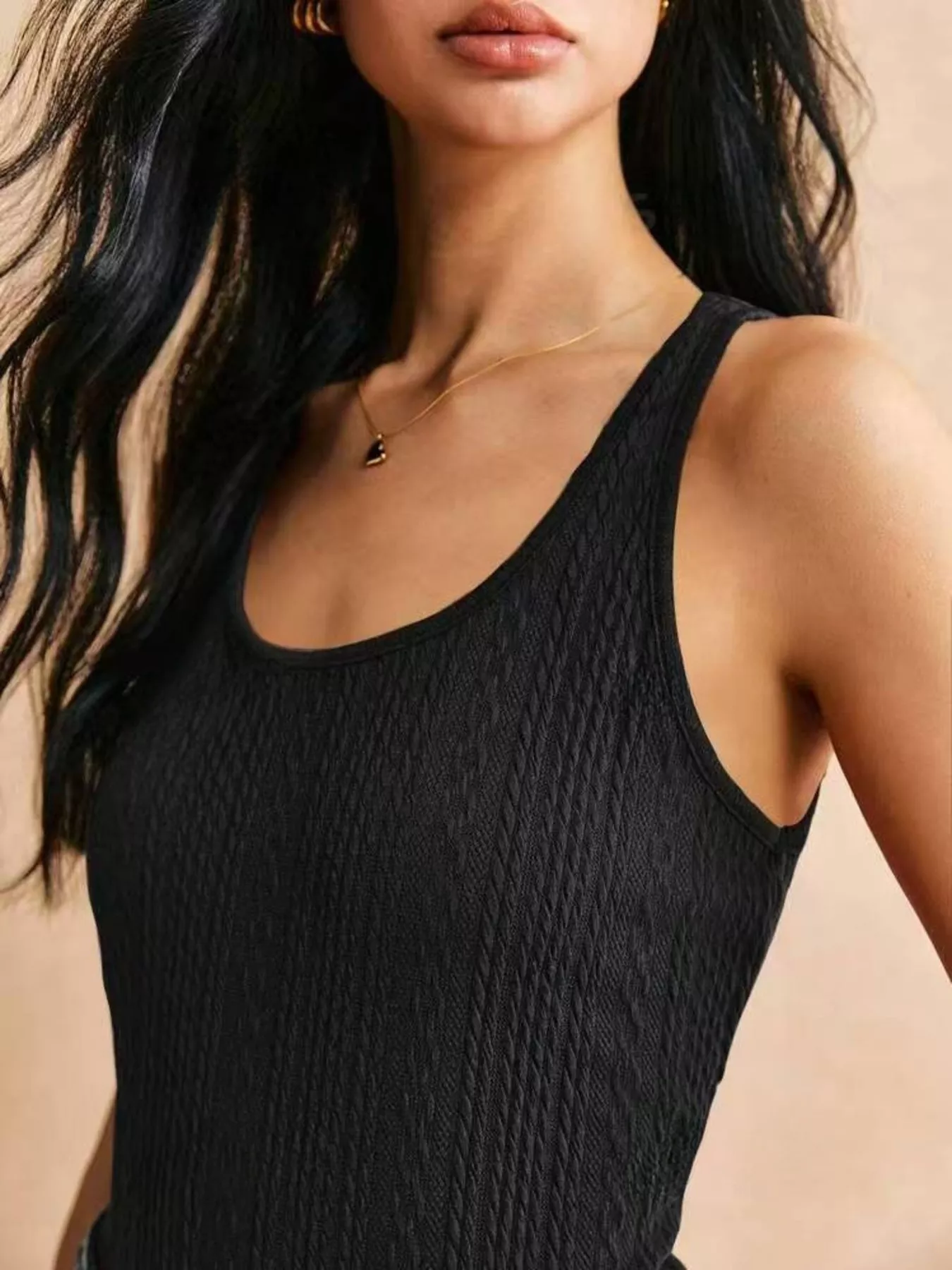 Textured Knit Scoop Neck Tank - Image 6