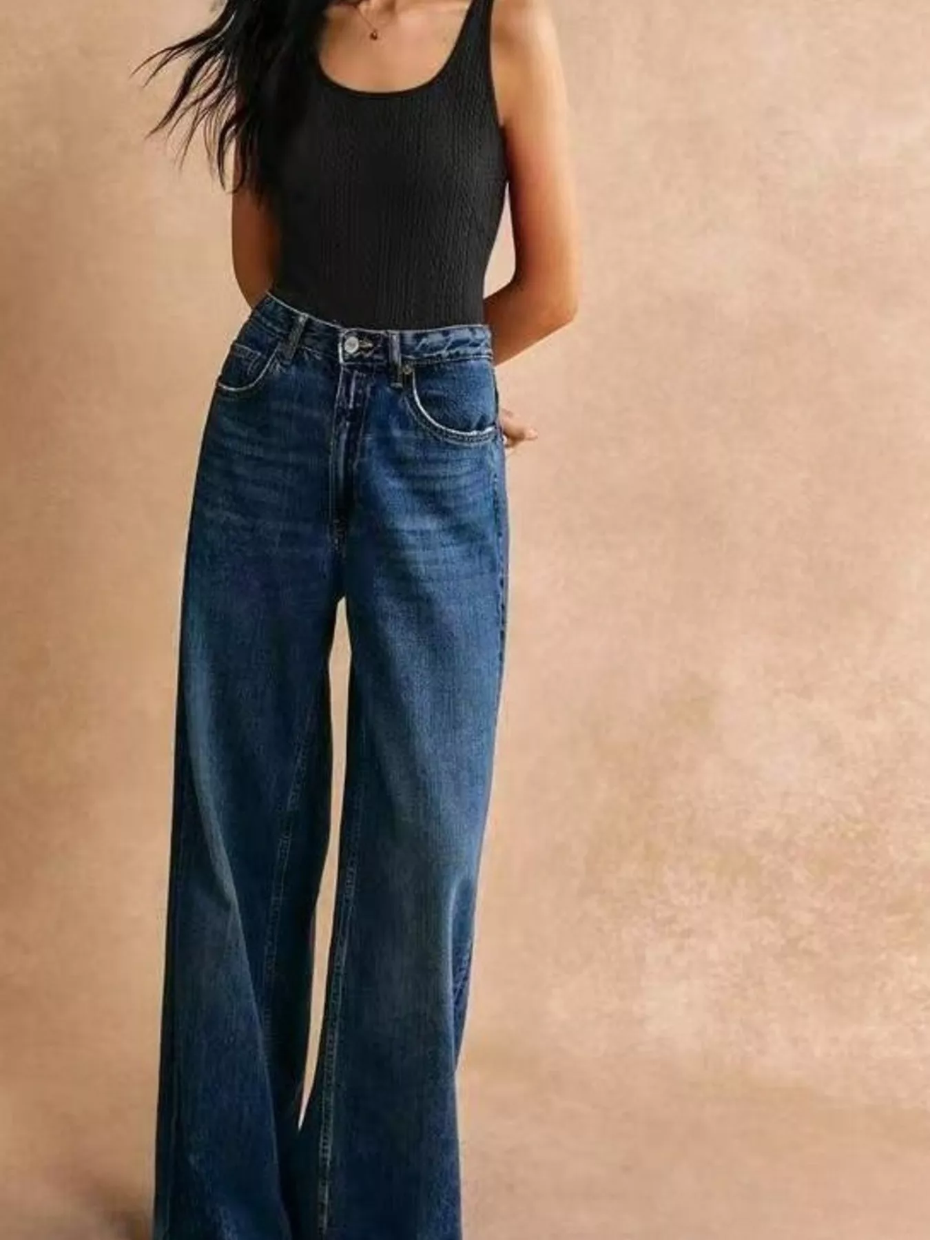 Textured Knit Scoop Neck Tank - Image 7