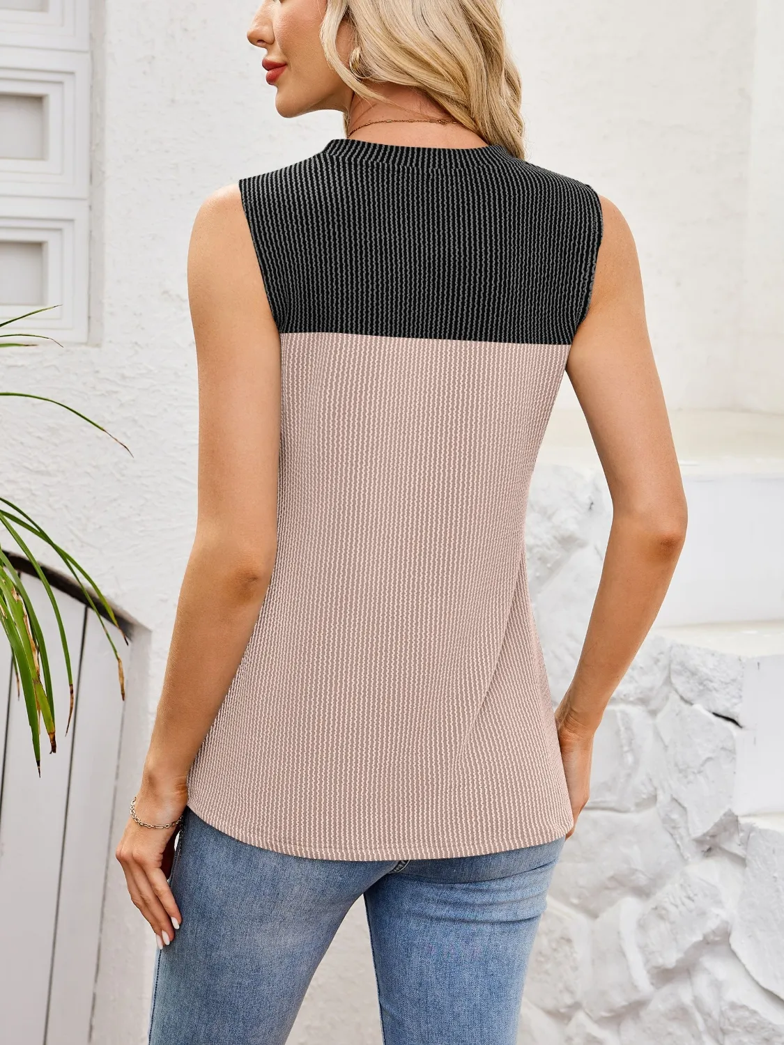 Textured Round Neck Tank - Image 19