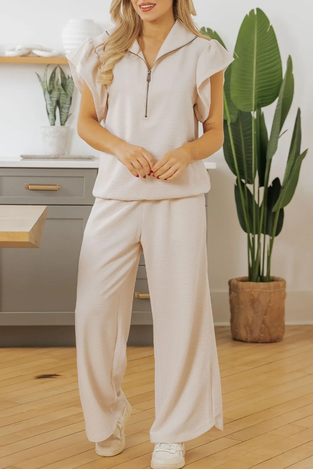 Textured Ruffled Sleeve Zipped Top and Wide Leg Pants Set - Image 3