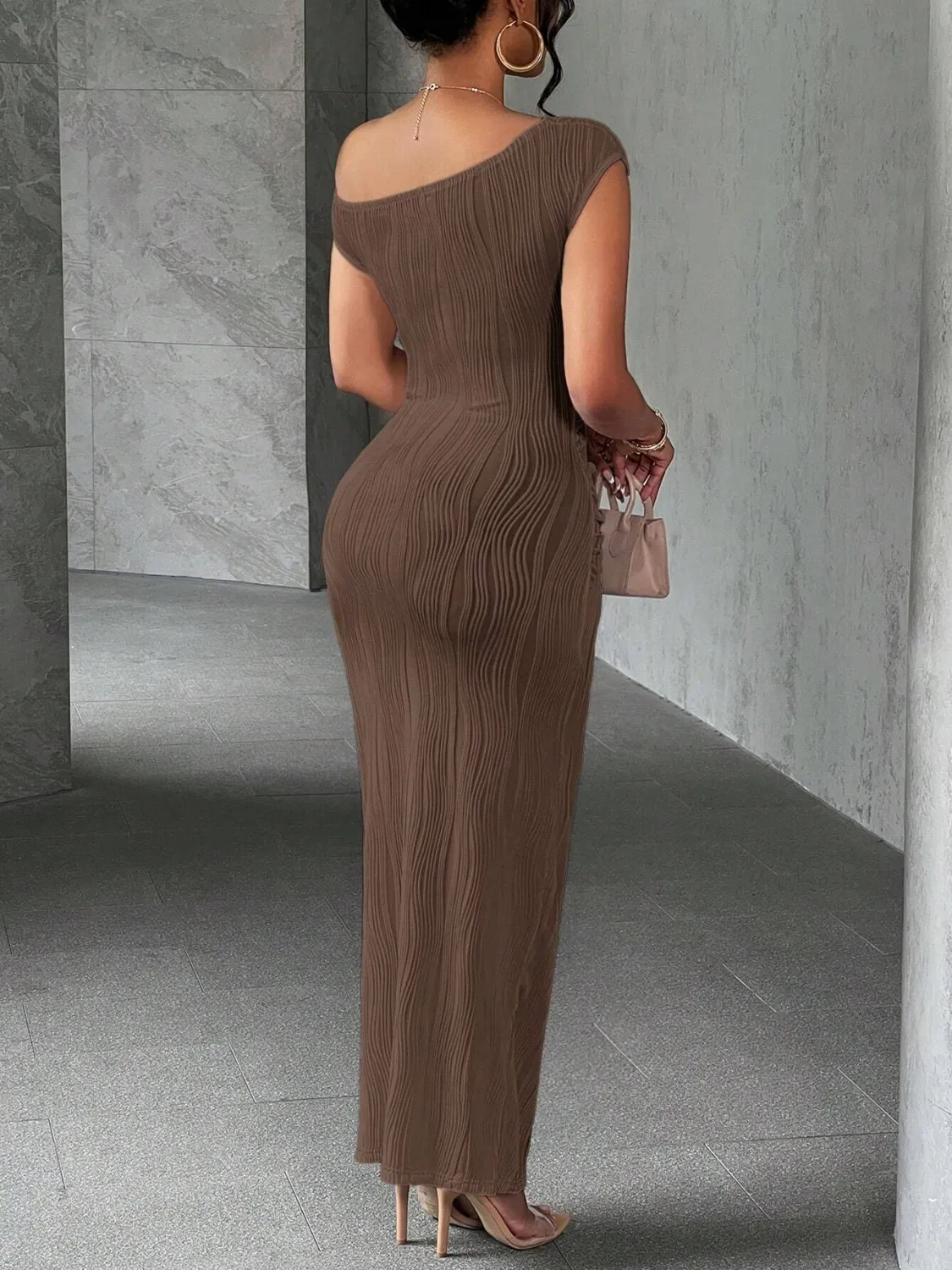 Textured Single Shoulder Maxi Dress - Image 11