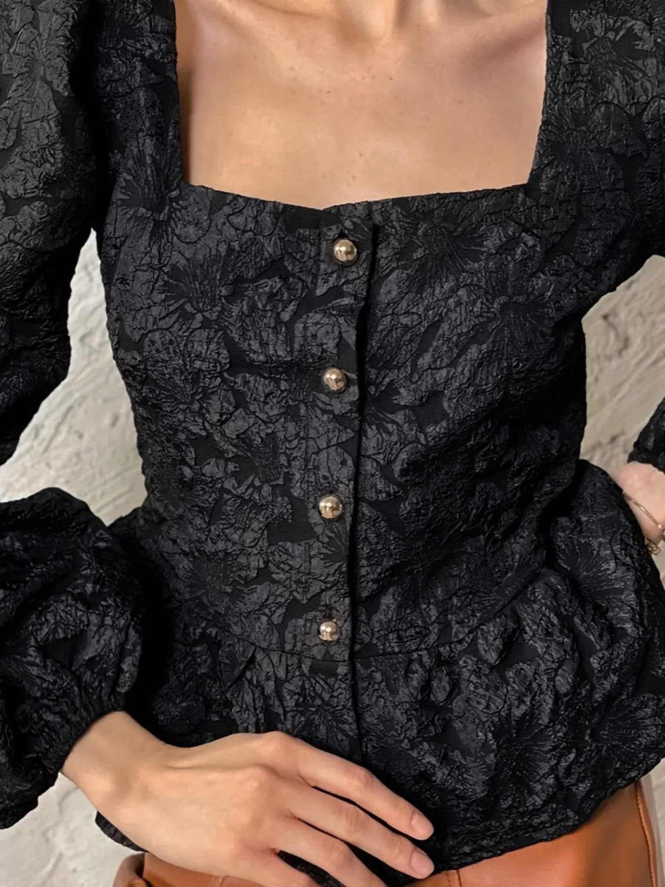 Textured Square Neck Balloon Sleeve Shirt - Image 10
