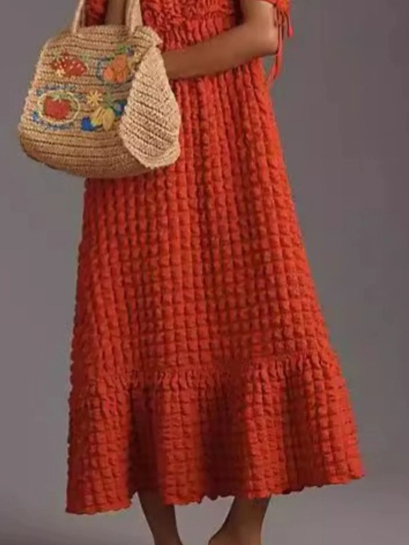 Textured Sweetheart Neck Short Sleeve Dress - Image 21