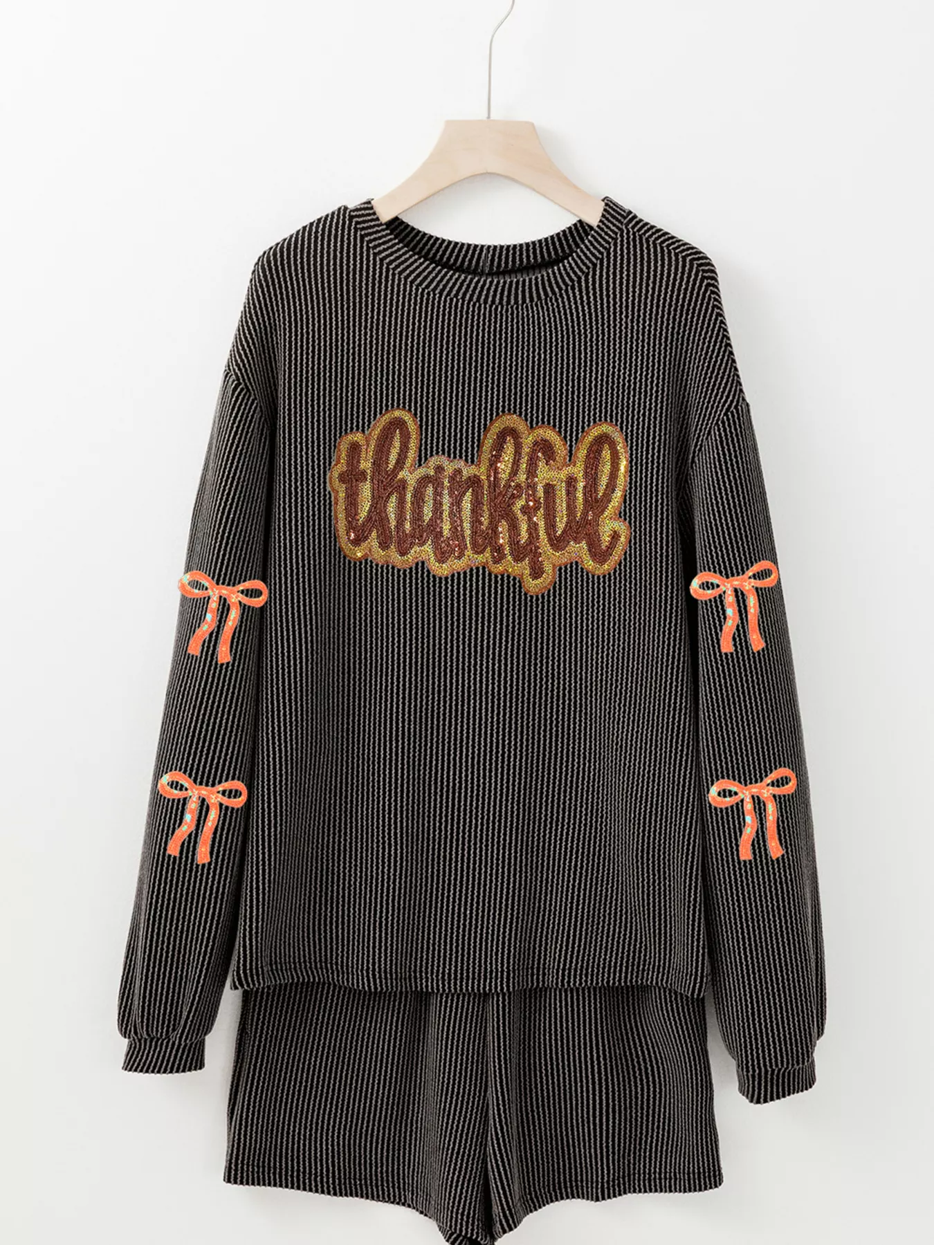 Thankful Letter Patched Sequin Bow Sleeve Twisted Ribbed Top and Short Set - Image 2