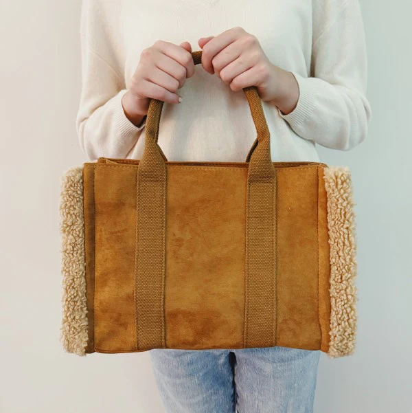The Tote Crossbody Bag With Handles - Image 2