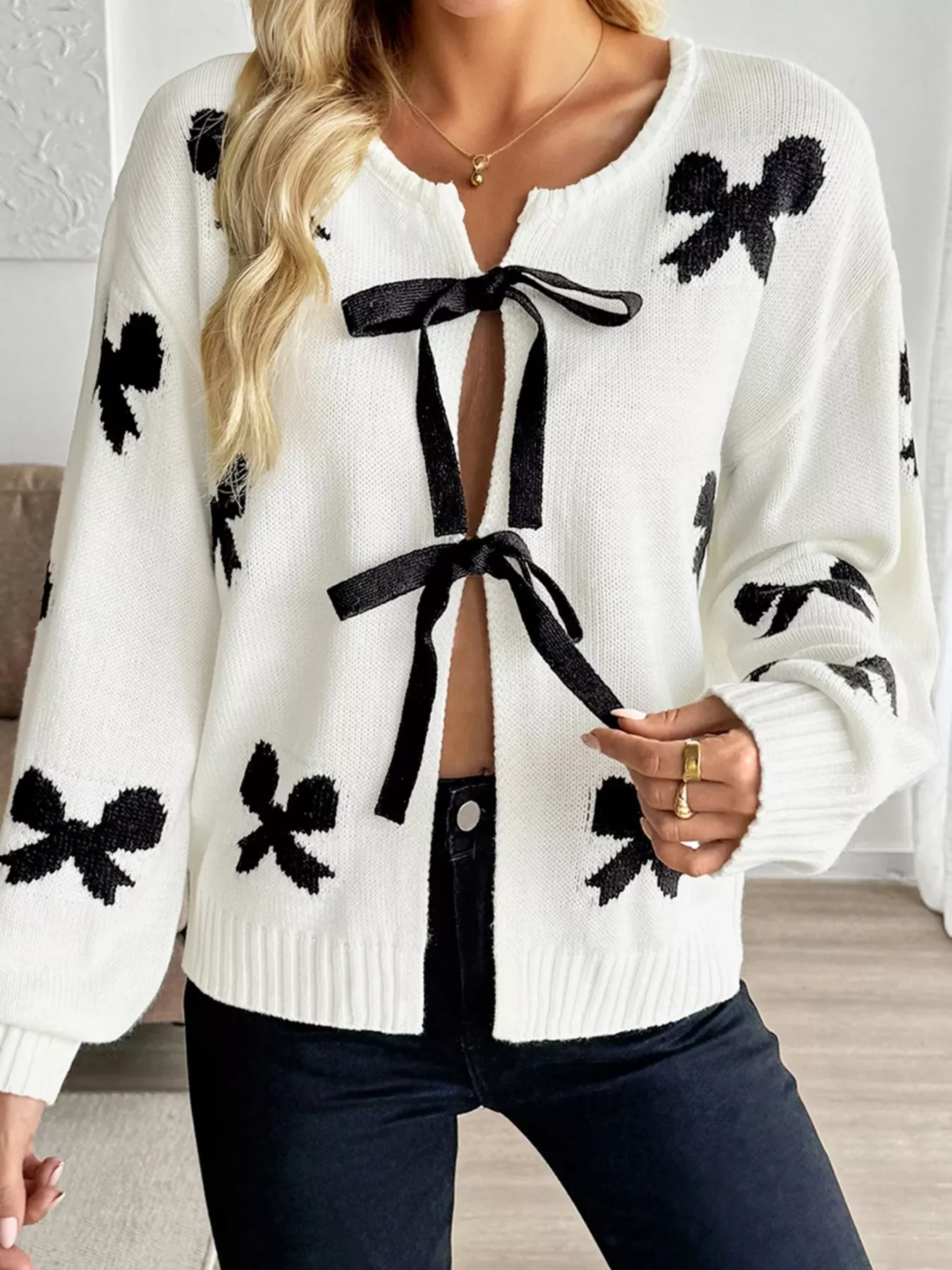 Tie Front Bow Pattern Cardigan - Image 2