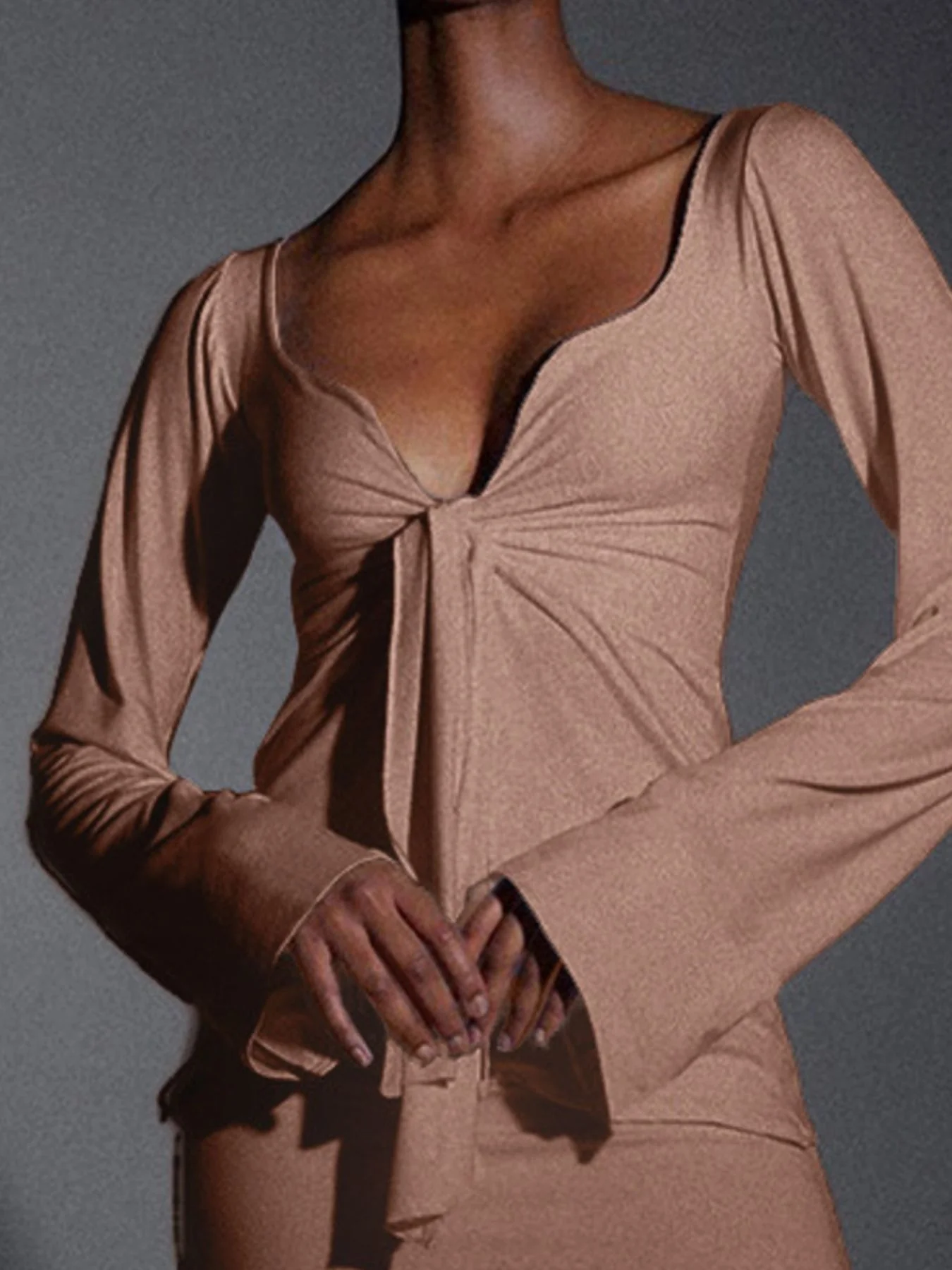Tie-Front Long Sleeve T-Shirt - Image 10