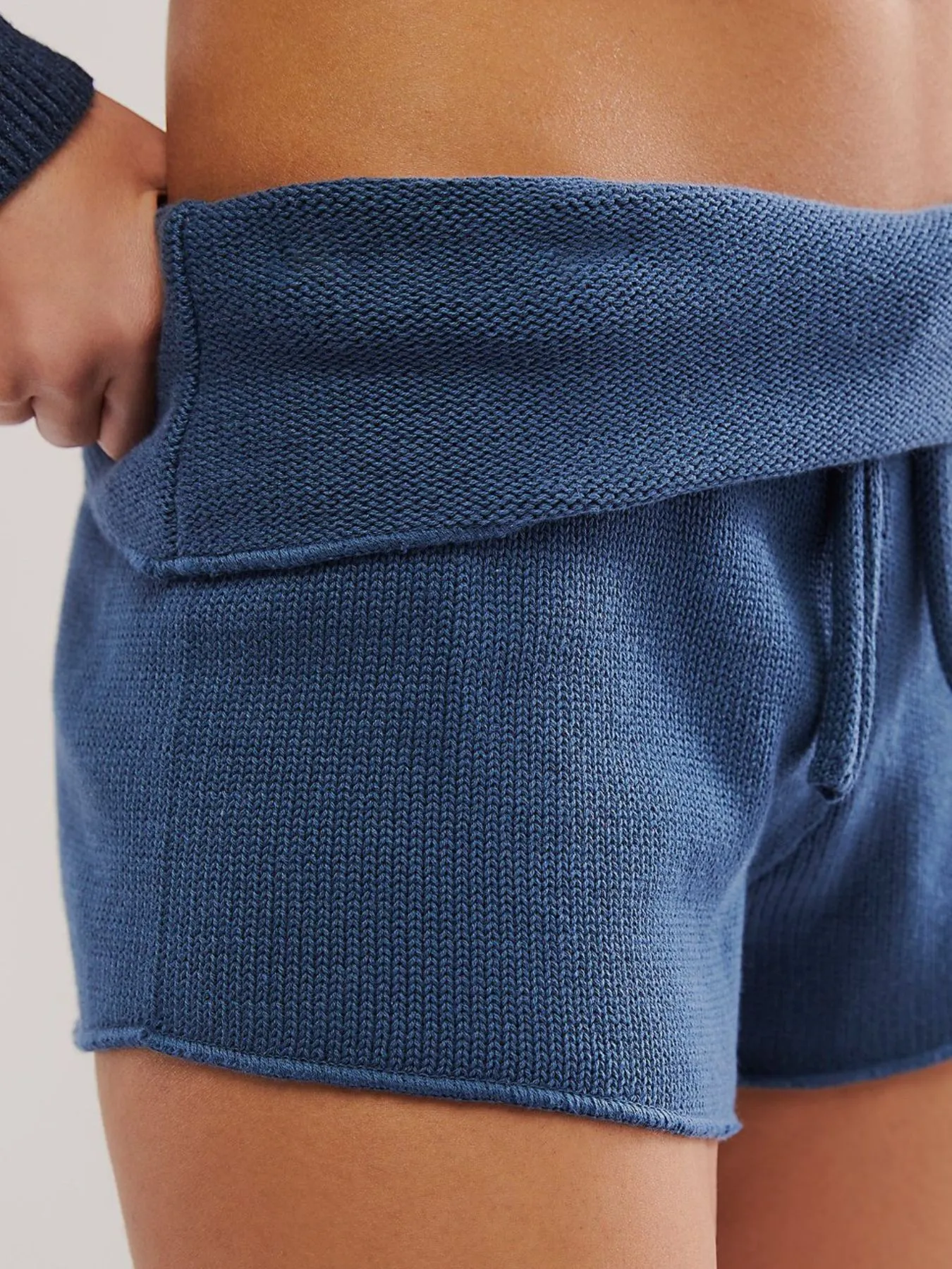 Tied Casual Shorts - Image 8