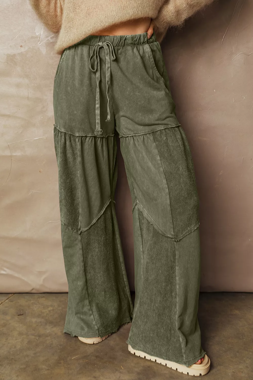 Tiered Wide Leg Pants - Image 4