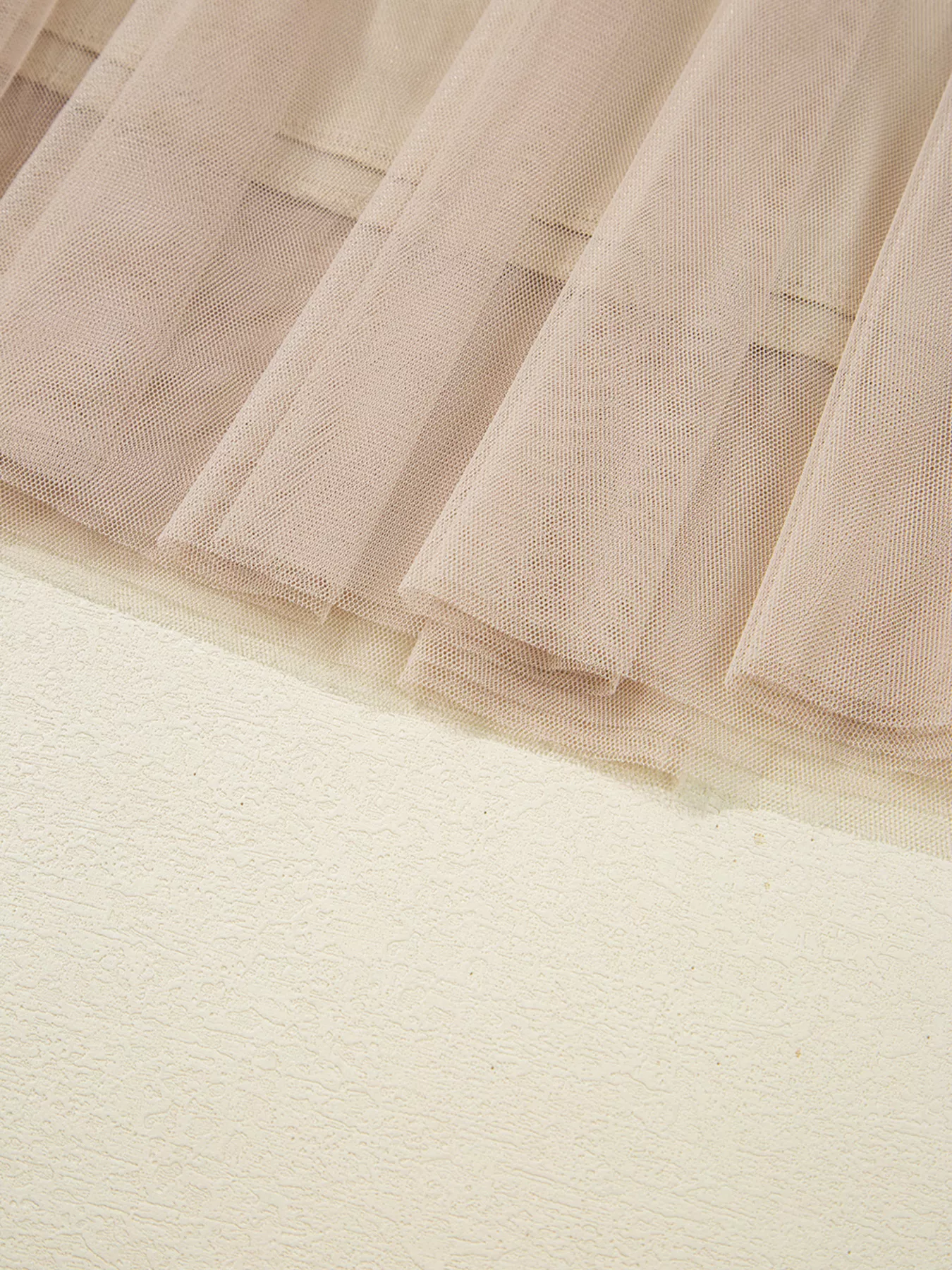 Tulle Mesh Overlay Flared Midi Skirt - Image 10