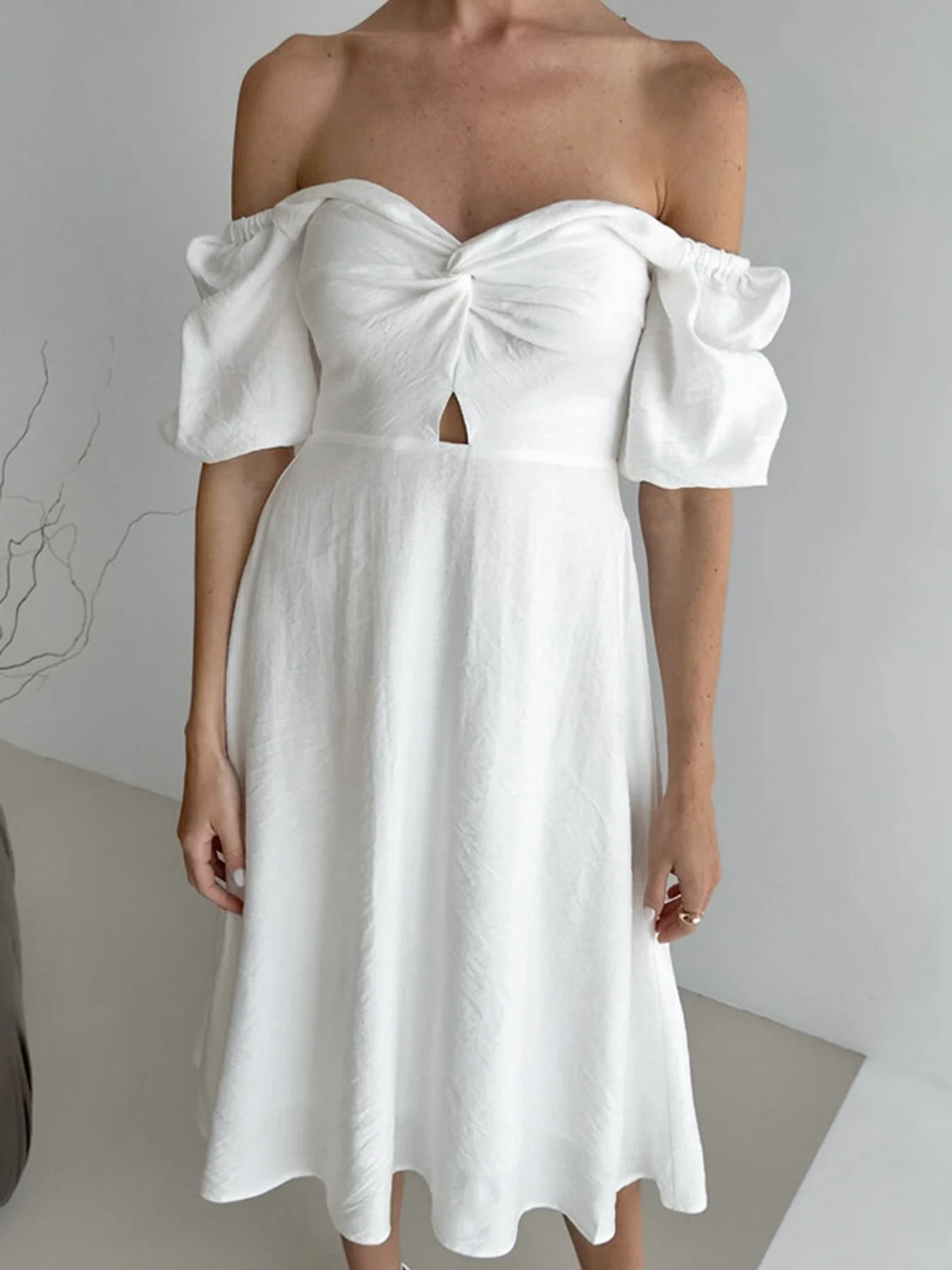 Twisted Front Puff Sleeve Midi Dress - Image 6