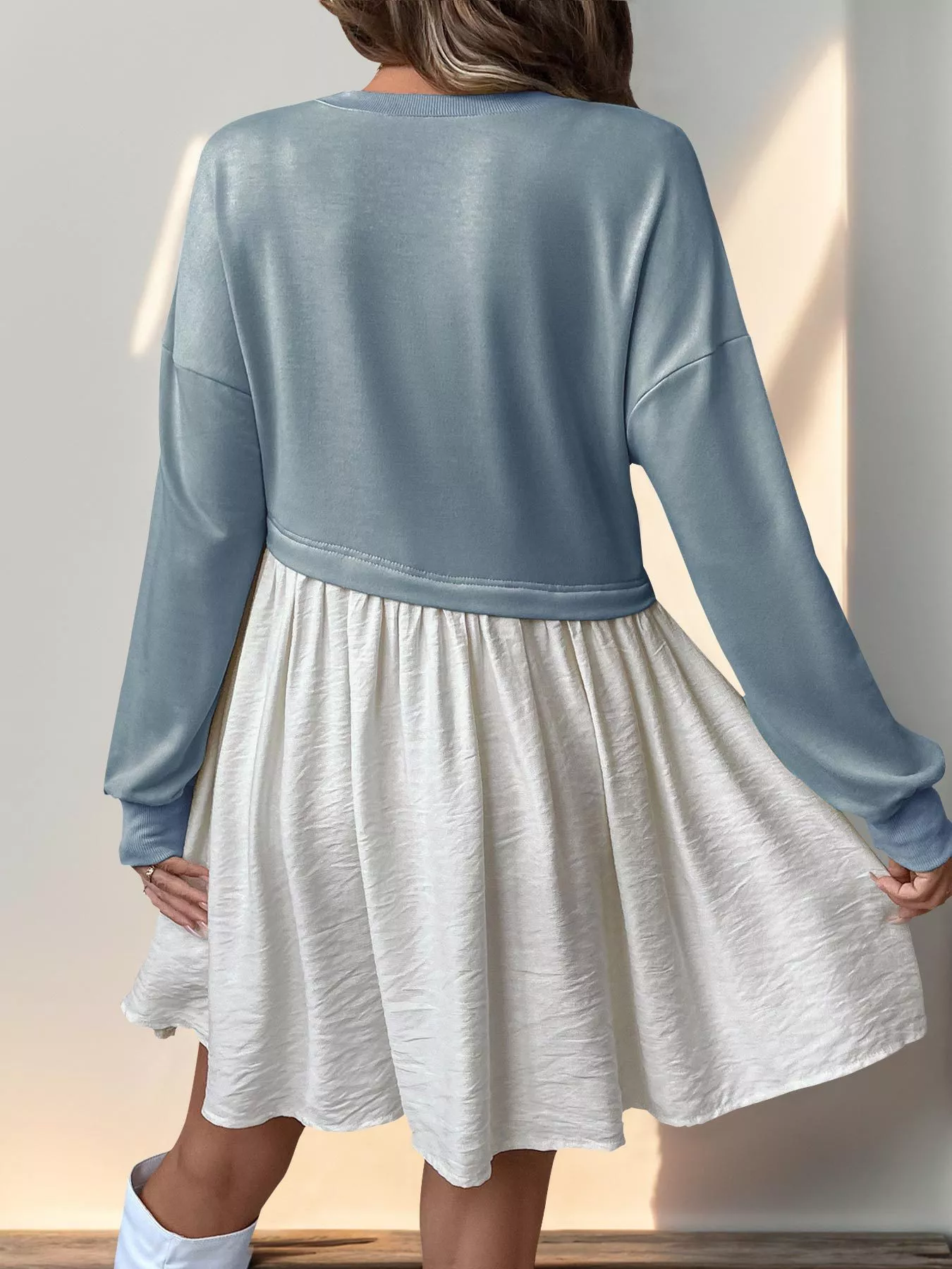 Two-Tone Dropped Shoulder Dress - Image 5