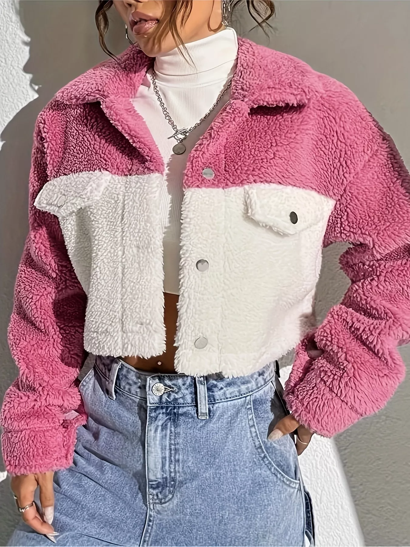 Two-Tone Plush Cropped Jacket - Image 3