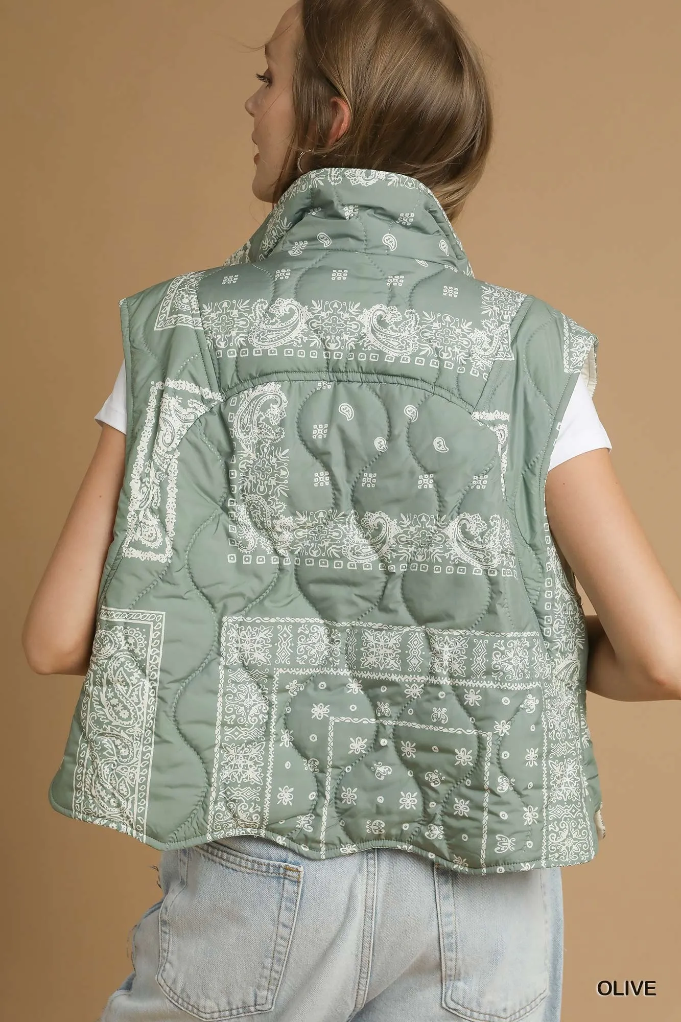 Umgee Bandana Print Quilted Puffer Vest - Image 3