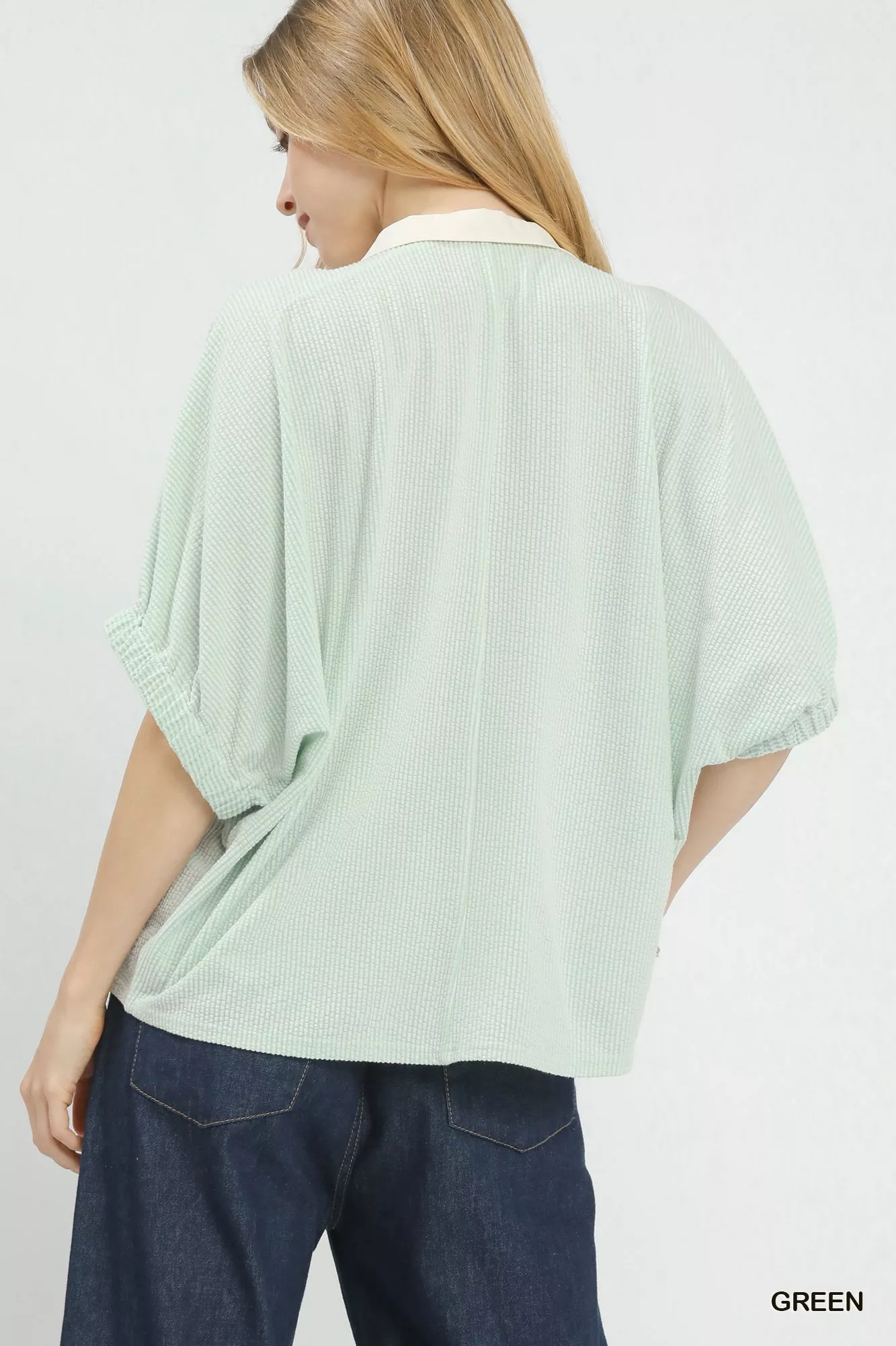 Umgee Contrast Collar V-Neck Top - Image 4