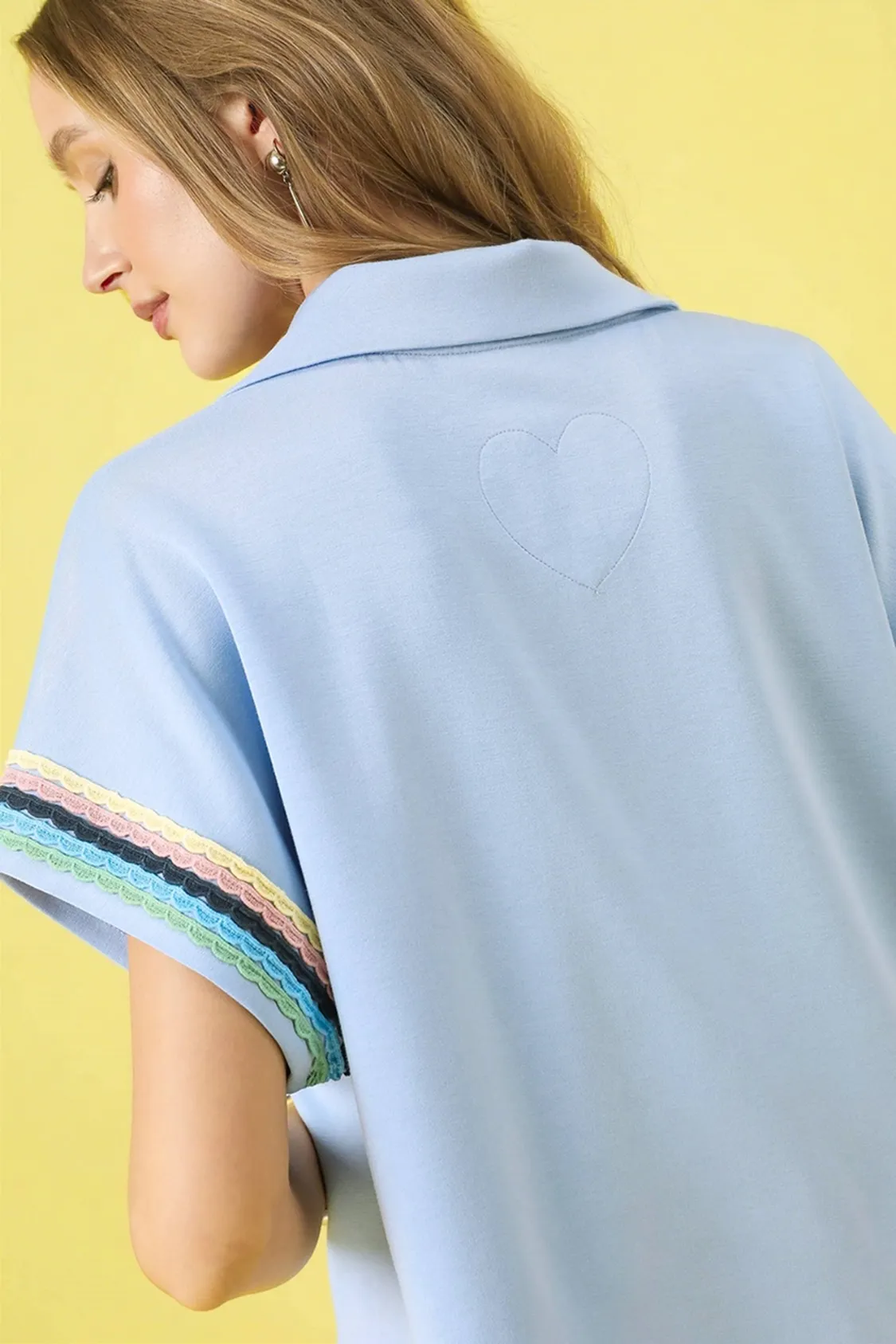 Umgee Contrast Trim Half Zip Collared Blouse - Image 4