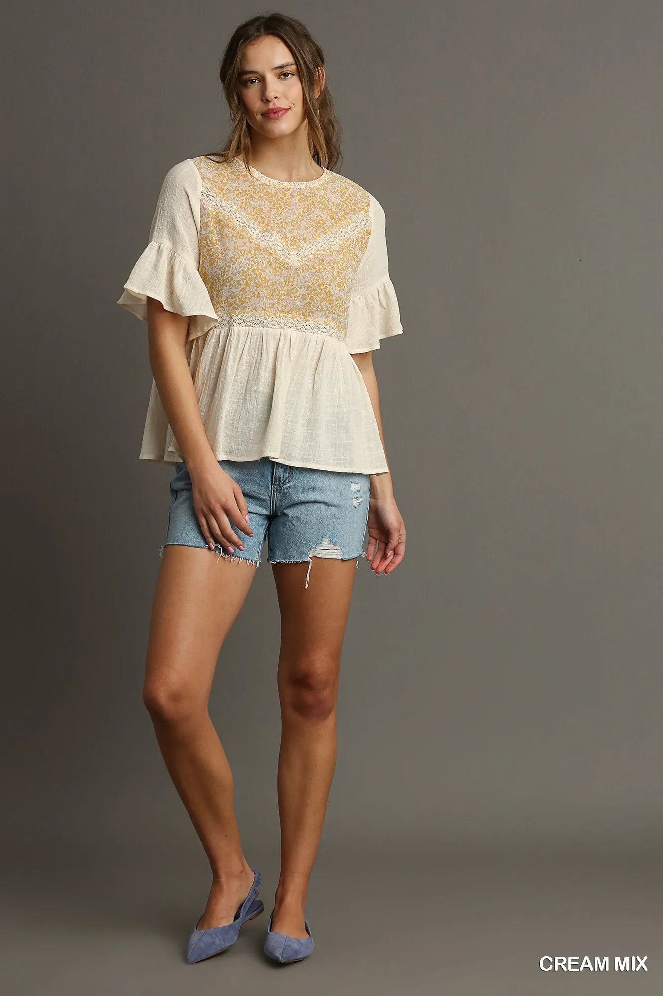 Umgee Floral Lace Trimmed Detail Half Sleeve Babydoll Top - Image 4