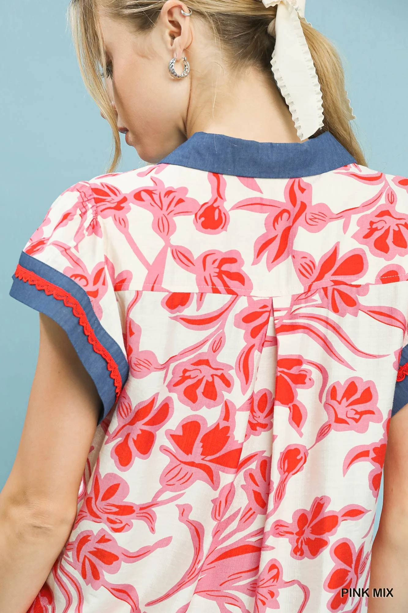 Umgee Floral Split Neck Top - Image 5
