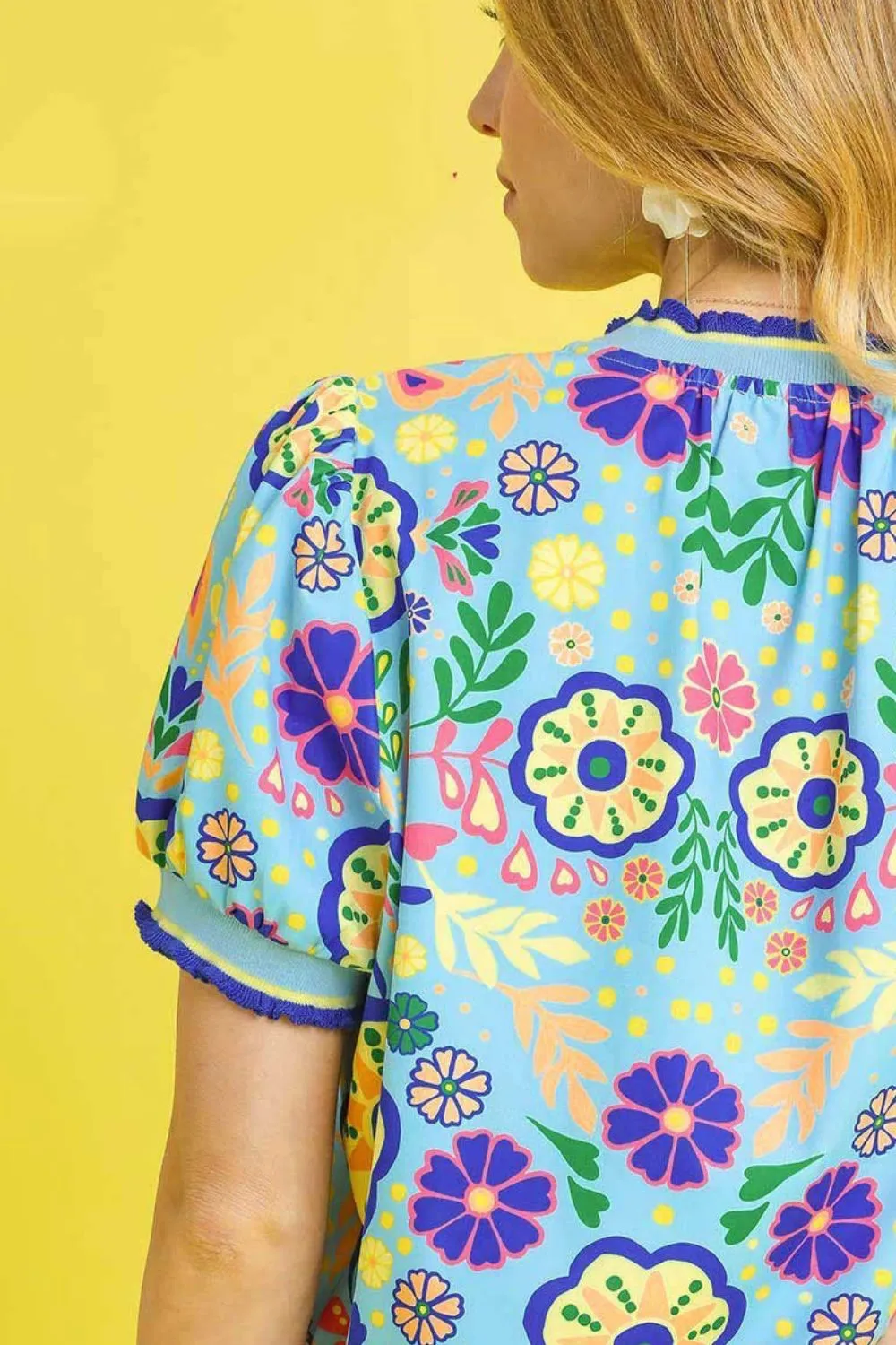 Umgee Retro Floral Puff Sleeve Top - Image 3