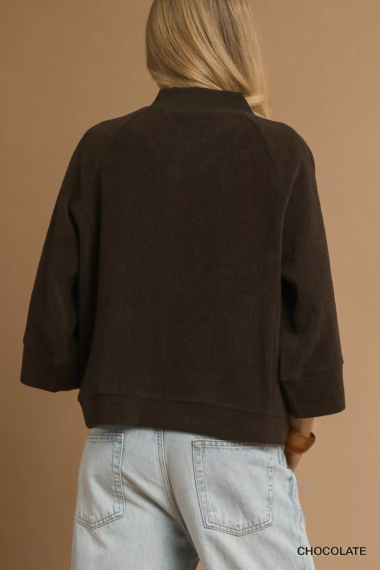 Umgee Textured Knit V-Neck Top - Image 4