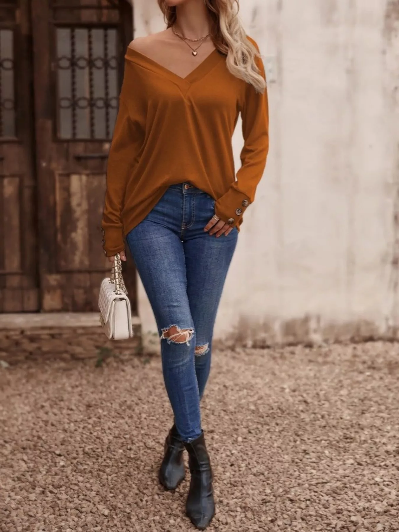 V-Neck Long Sleeve T-Shirt - Image 19
