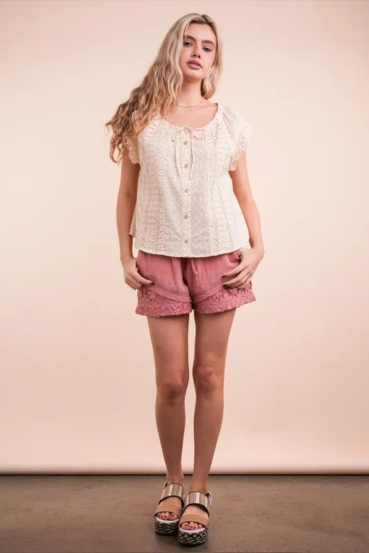 VERY J Lace Contrast Detail Woven Shorts - Image 4