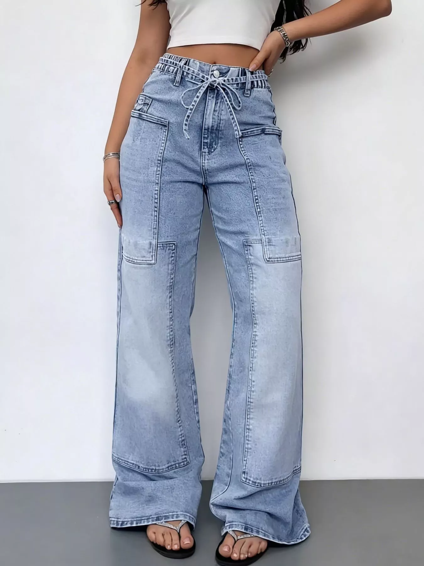 Wash Wide Leg Cargo Jeans