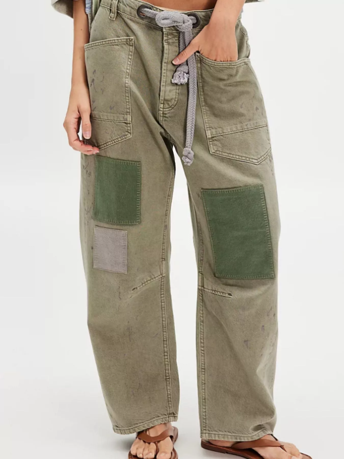 Washed Relaxed Fit Jeans - Image 11