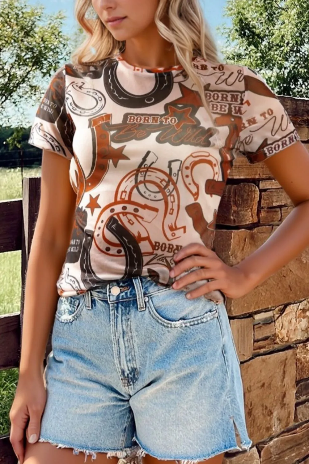 Western Horseshoe Printed Mesh Short Sleeve T Shirt - Image 2