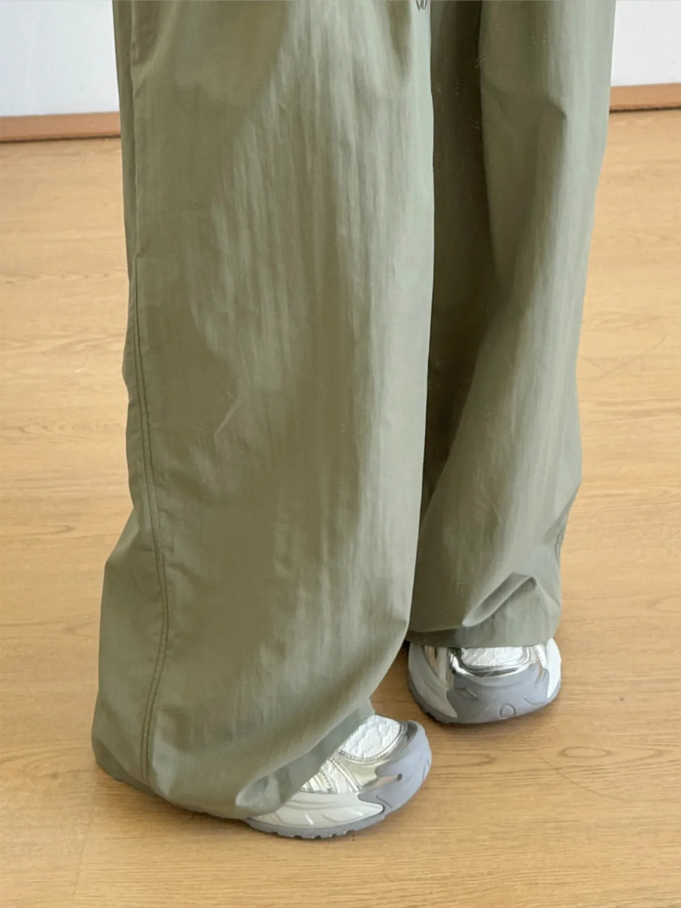 Wide Leg Drawstring Casual Pants - Image 9