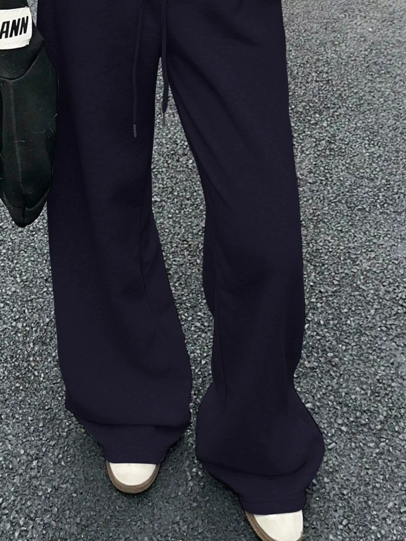 Wide Leg Drawstring Sweatpants - Image 15