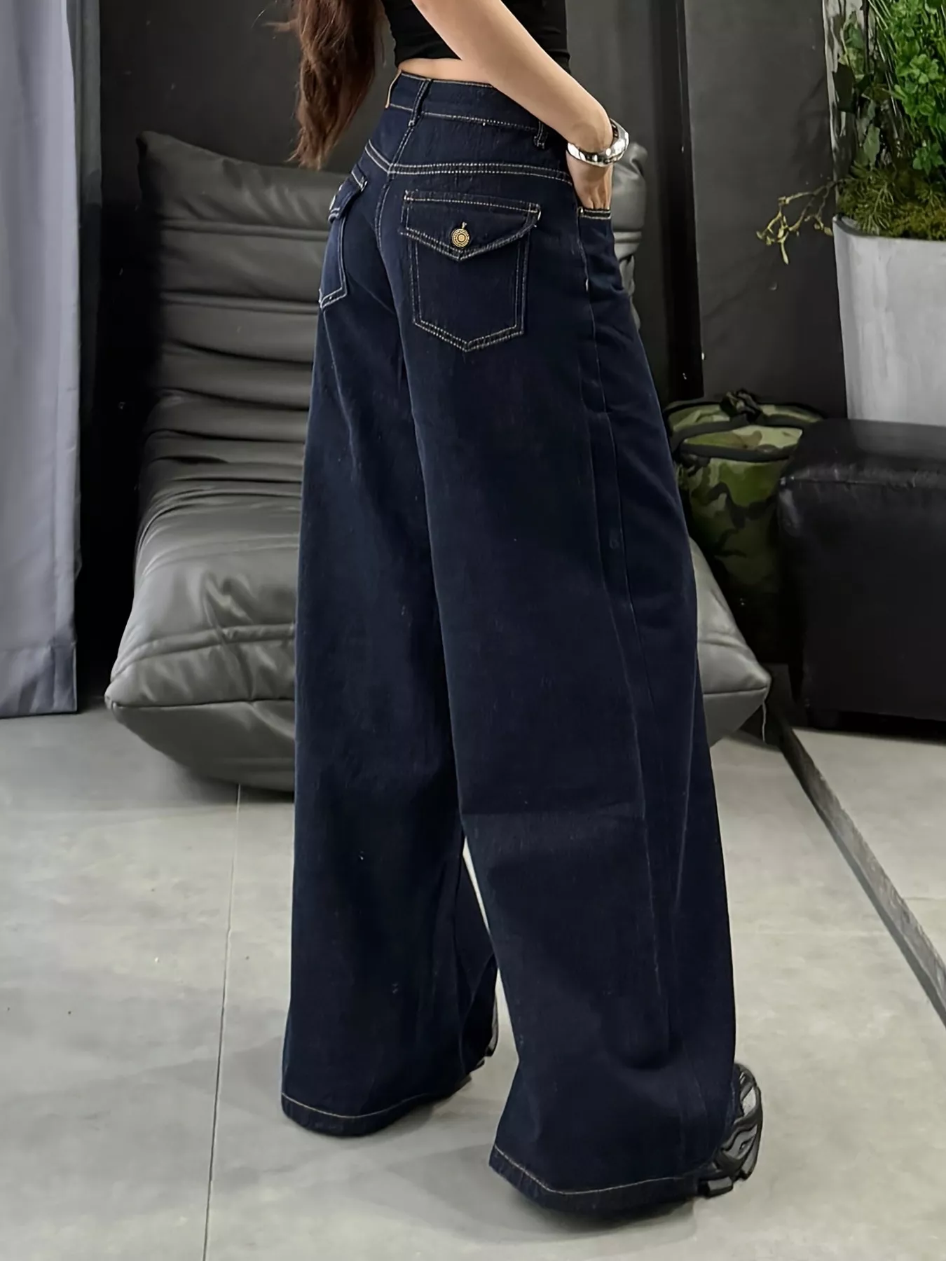 Wide Leg Jeans - Image 3